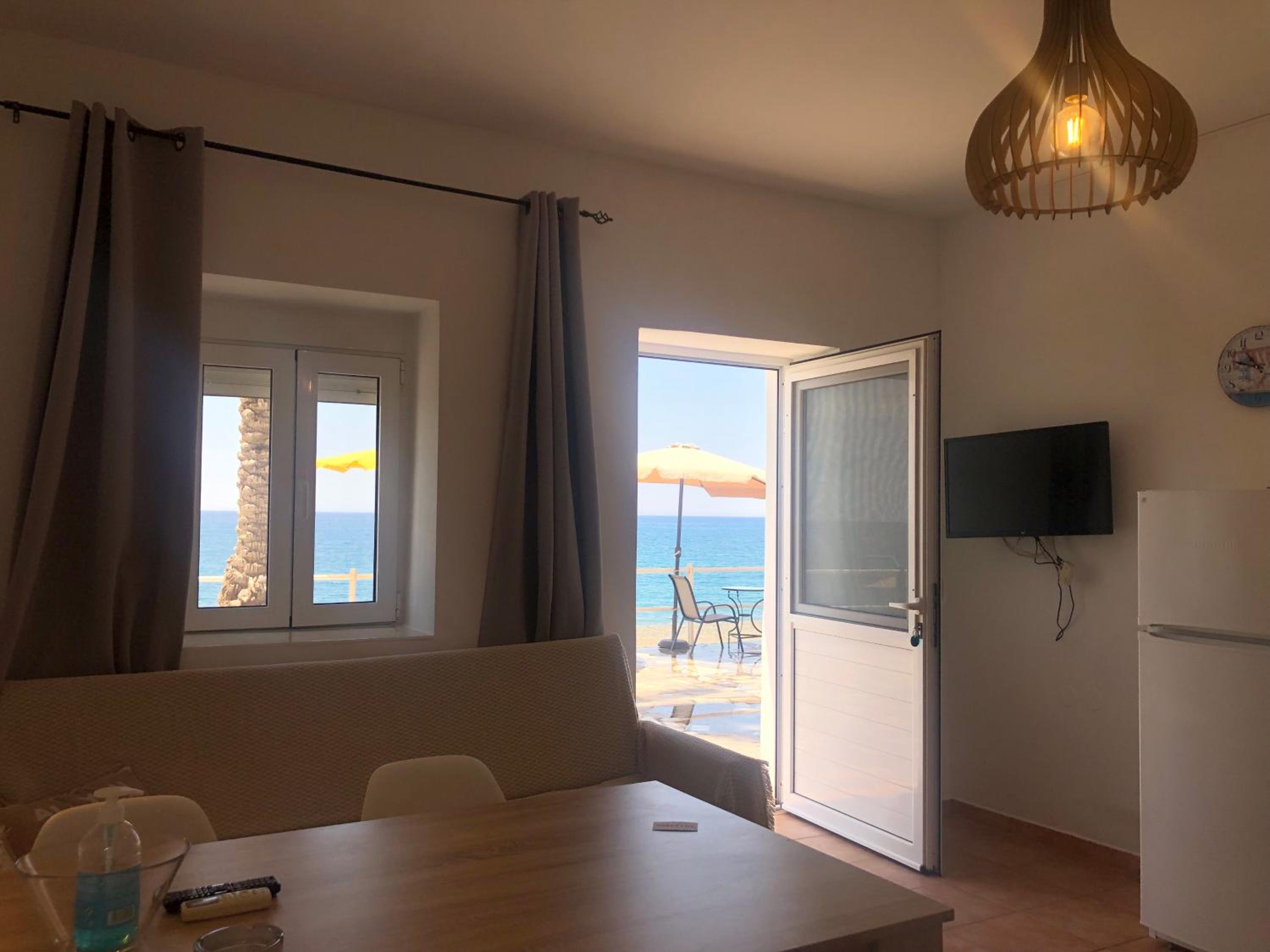 Myrtos Harmony Apartments view 4
