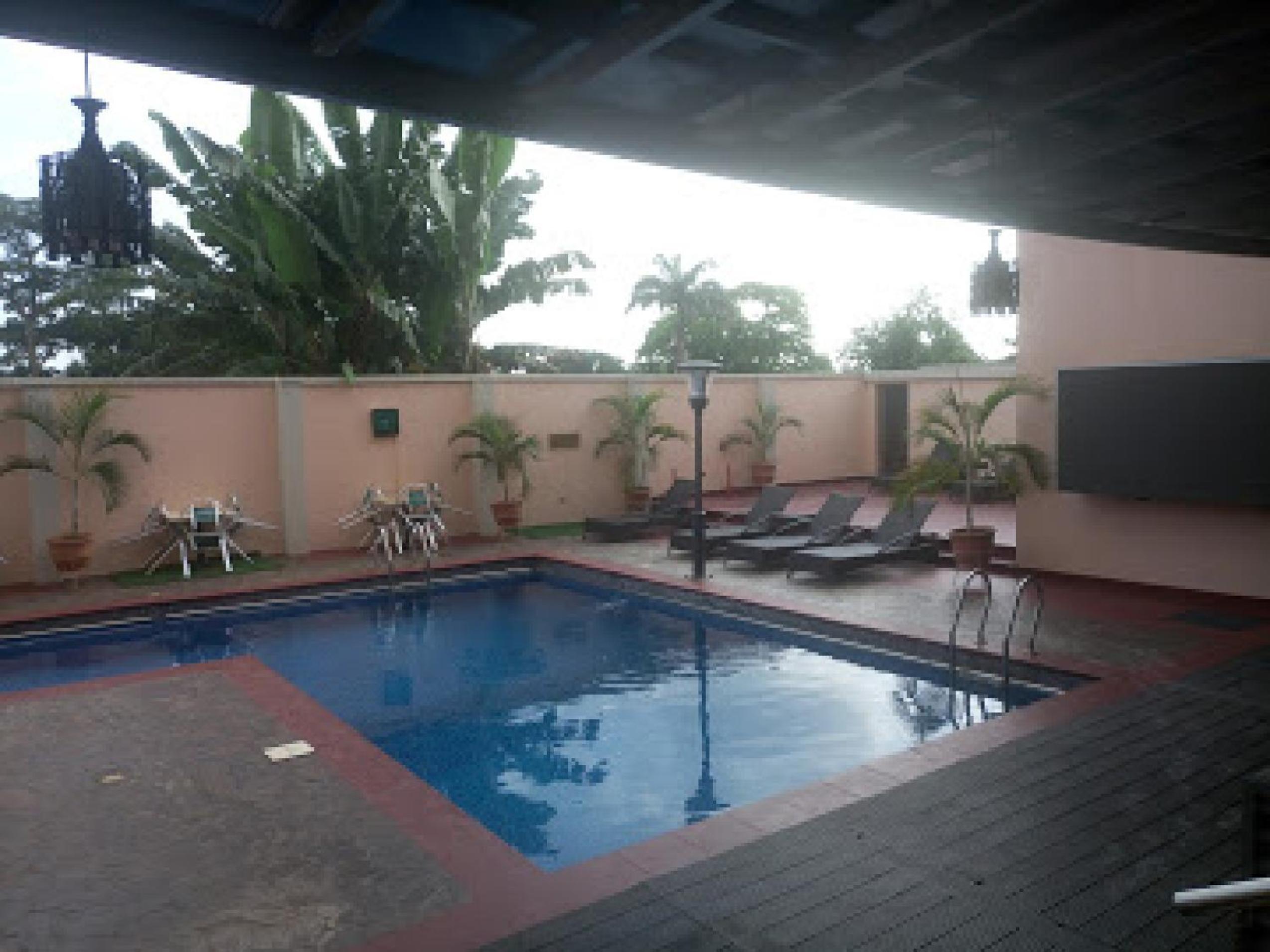 Best Western Plus-Presidential Suite