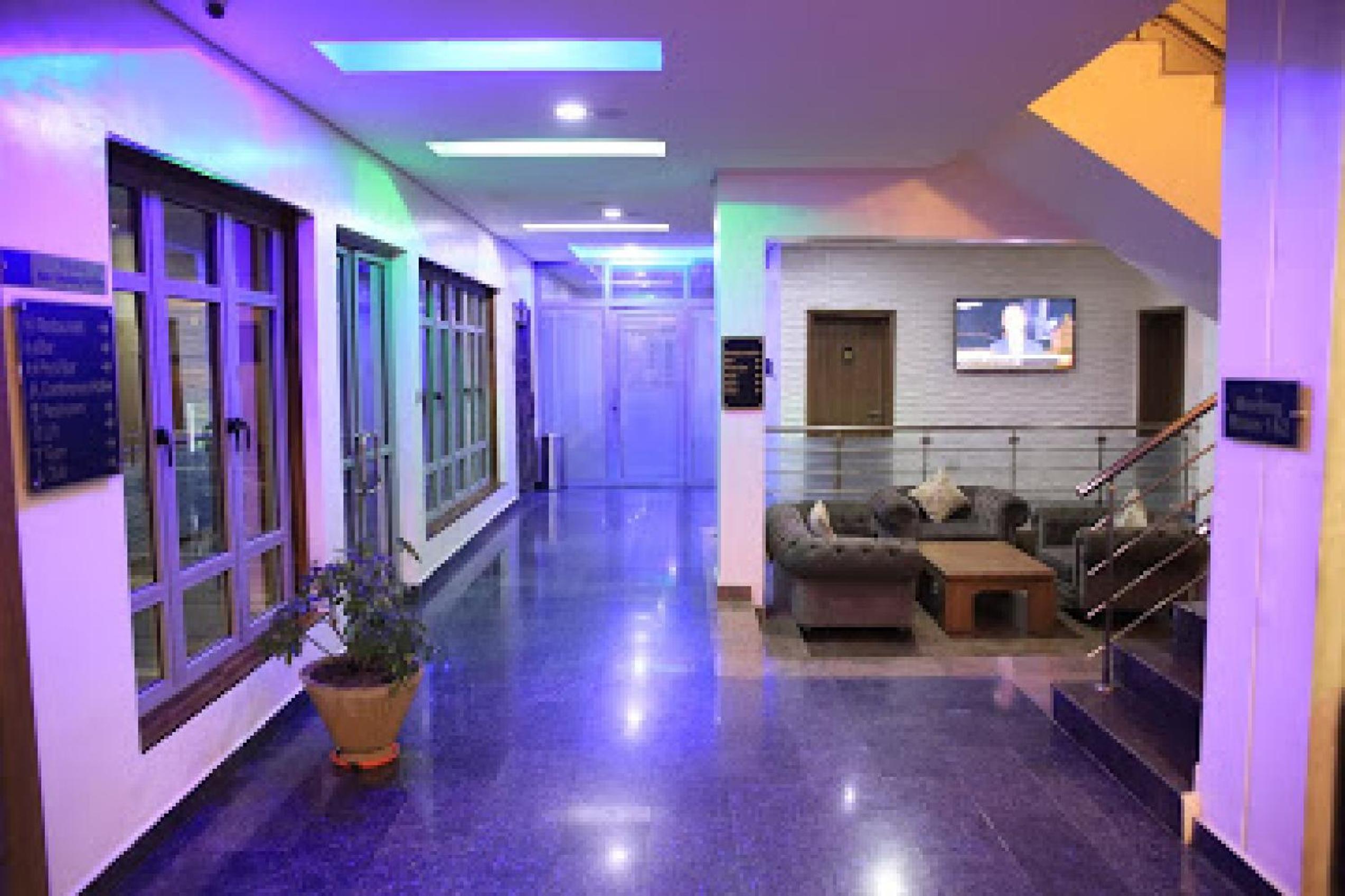 Best Western Plus-Presidential Suite