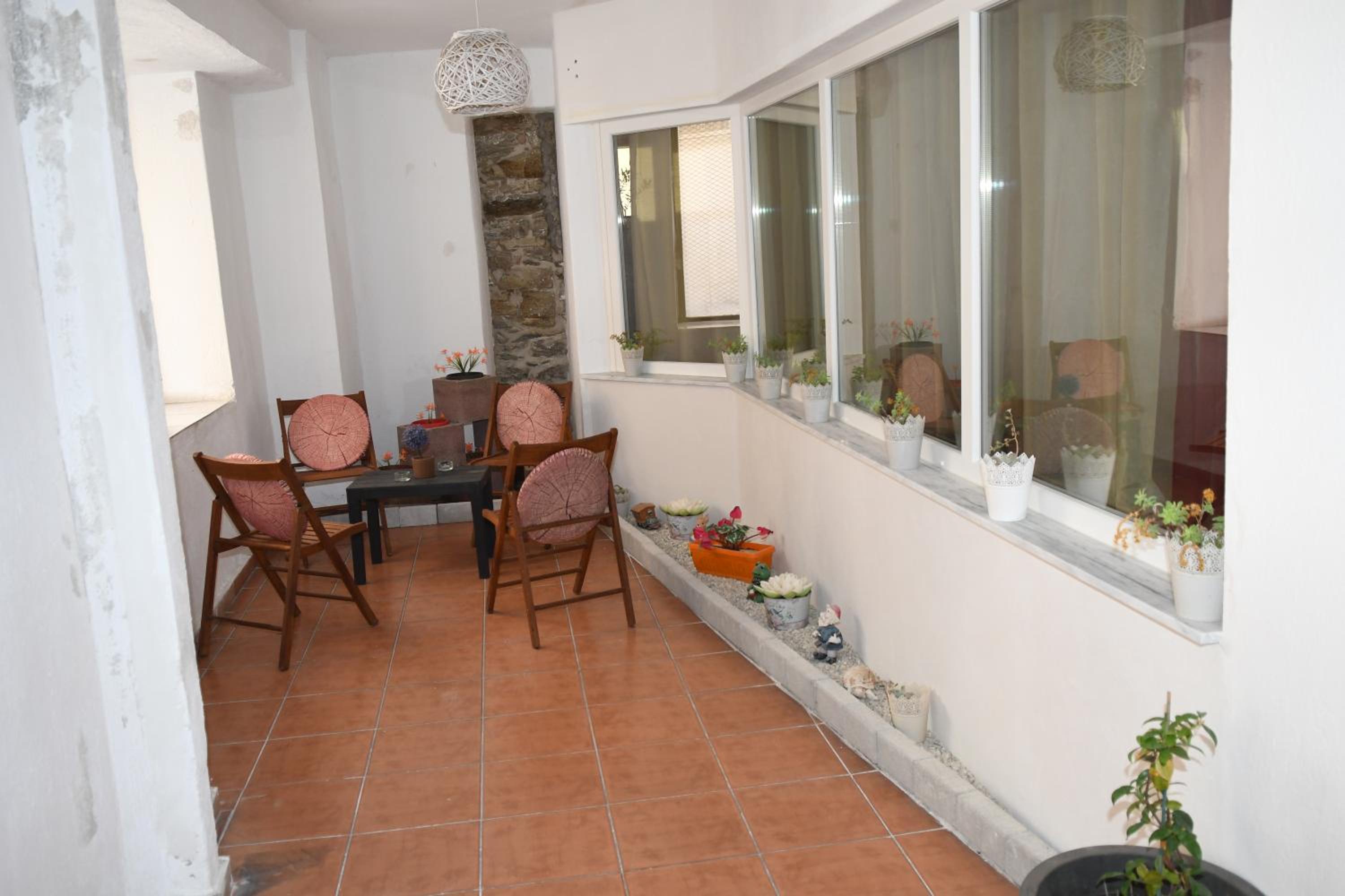 Old Kamares Apartment view 2