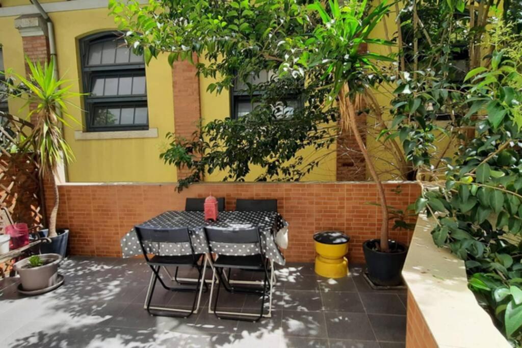 Charming Sunny Terrace / One bedroom Apartment view 5