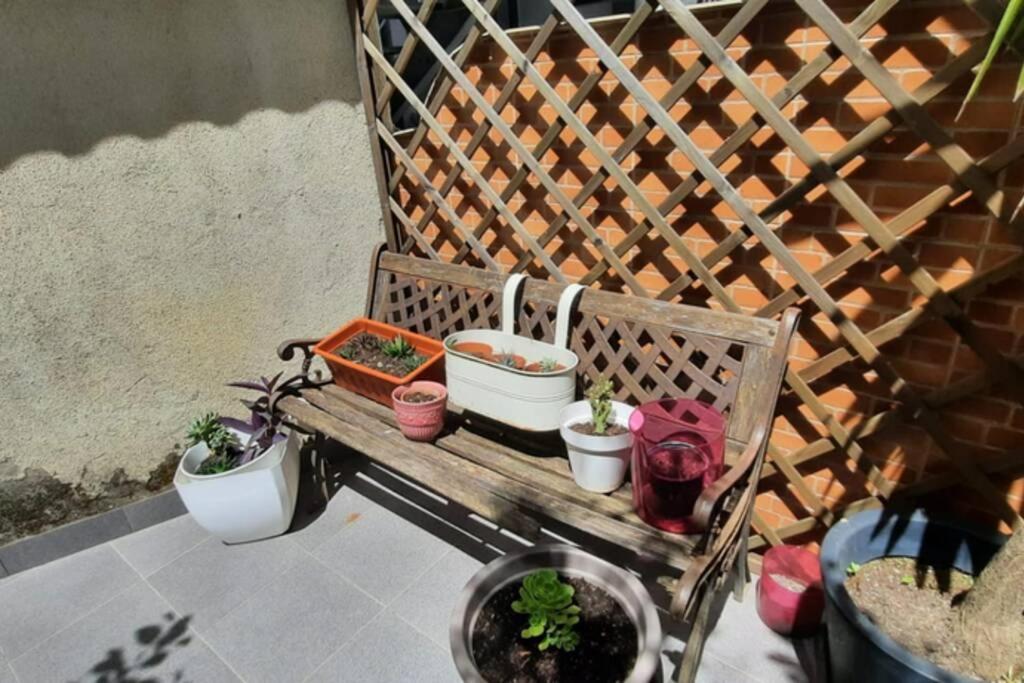 Charming Sunny Terrace / One bedroom Apartment view 3