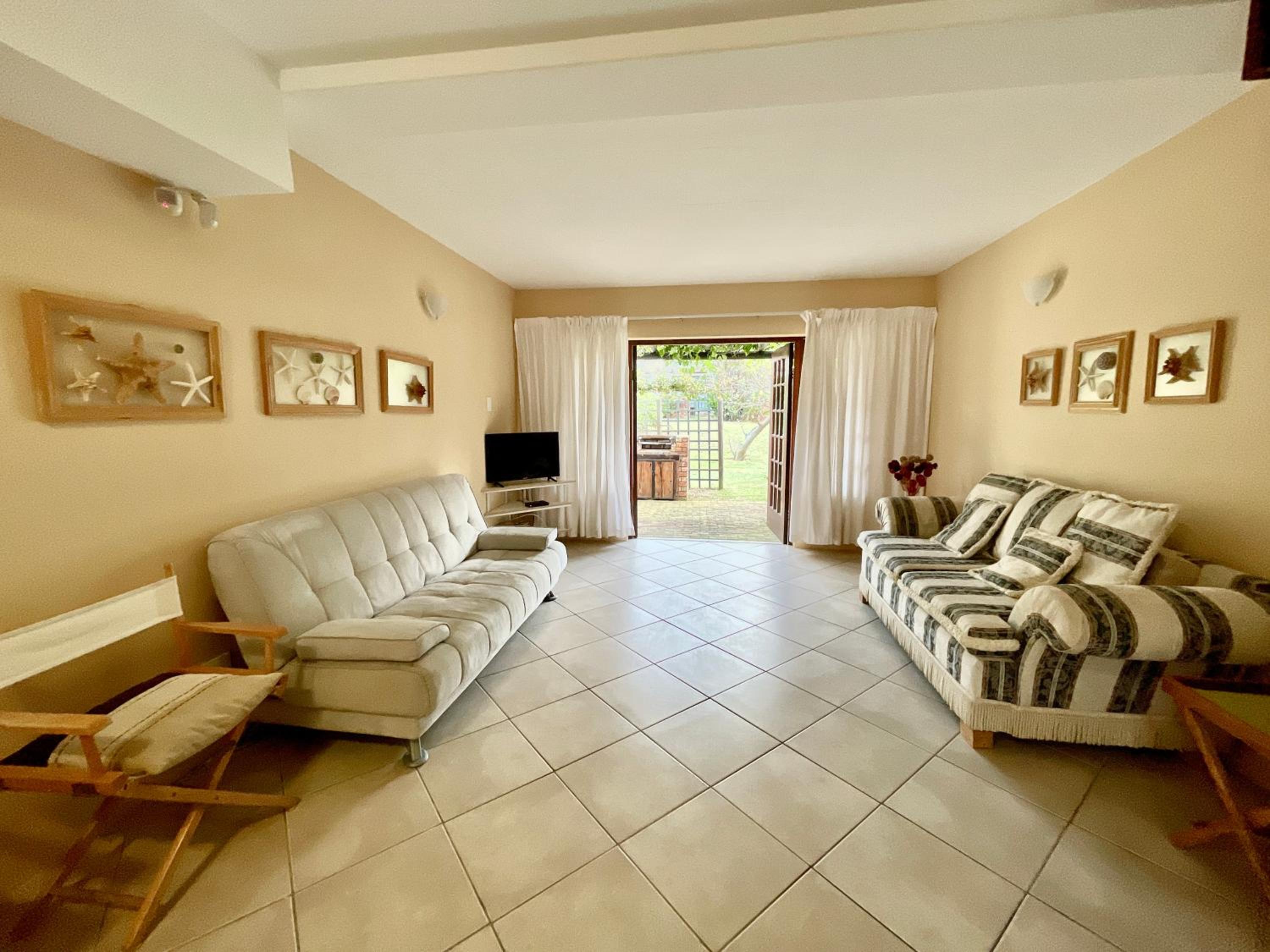 62 Settler Sands Beachfront Accommodation view 5