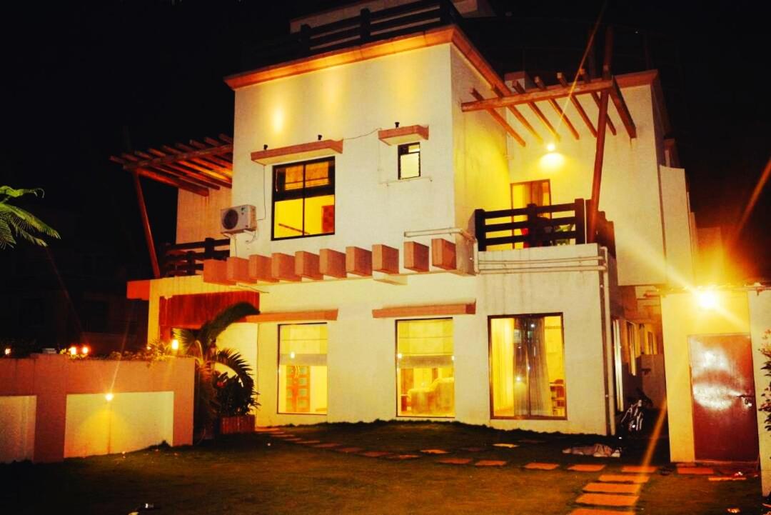 Glory Villa With Swimming Pool On Terrace 4Bhk view 3