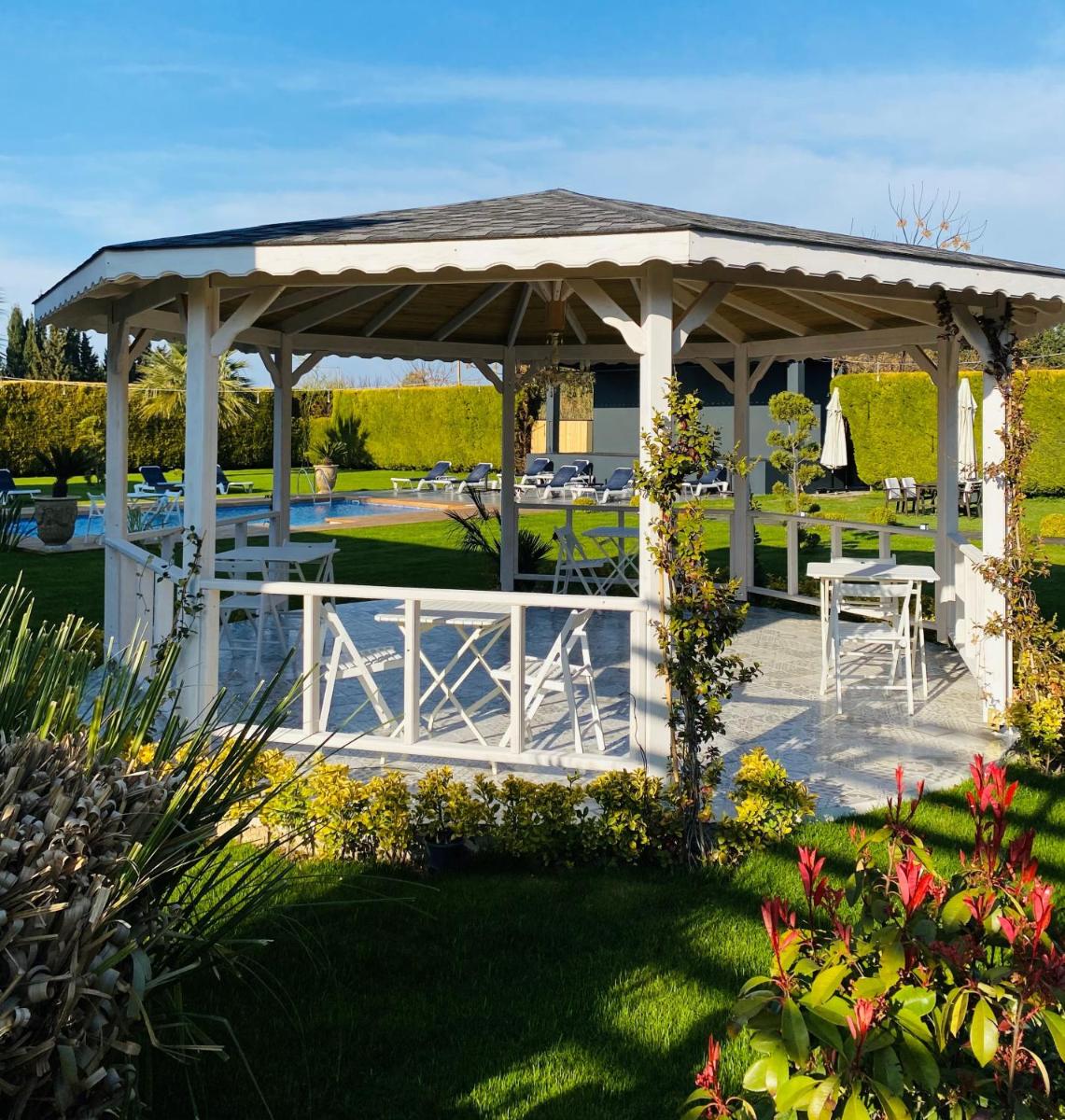 outdoor BBQ area