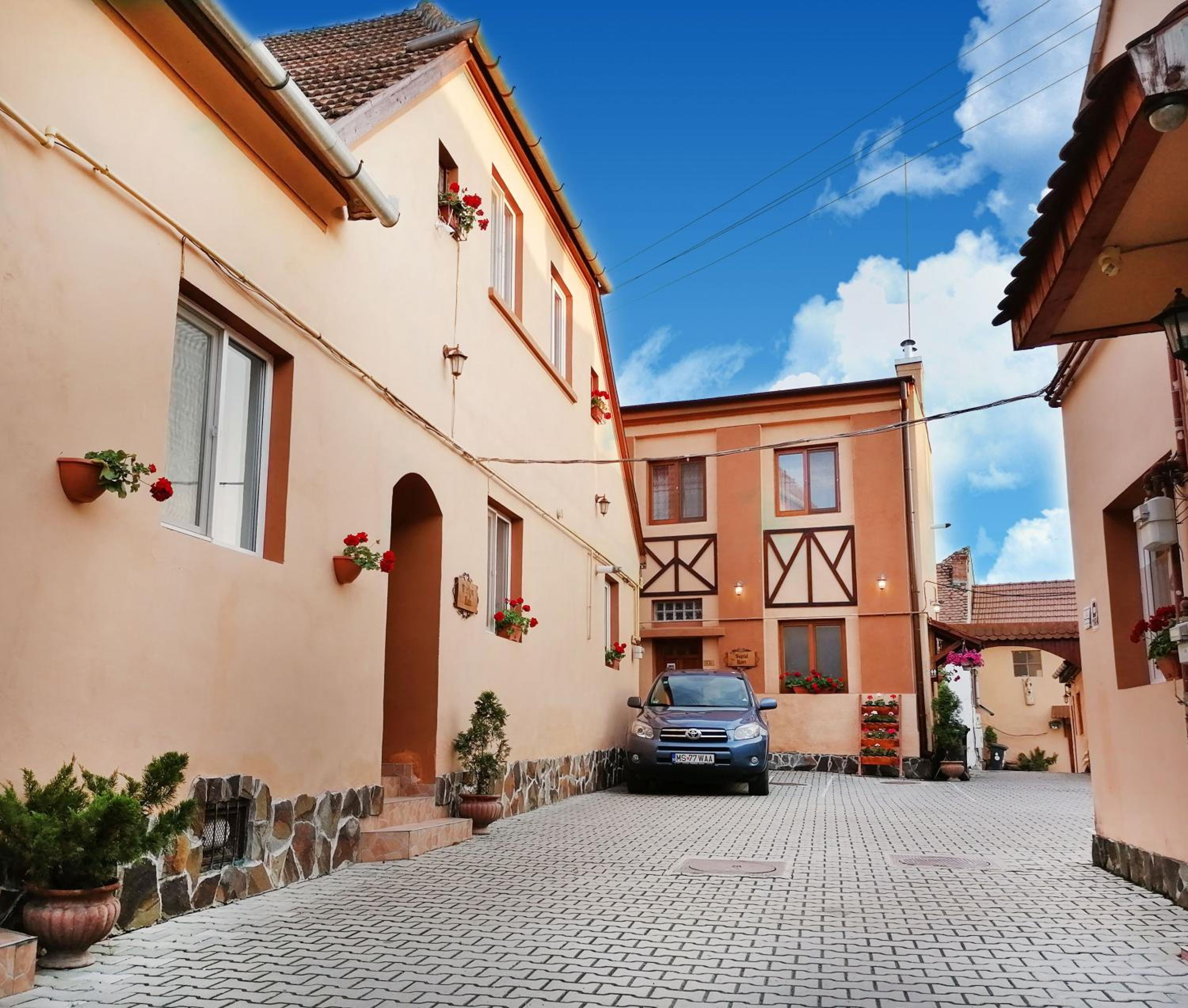 Pensiunea Casa Sighisoreana view 4