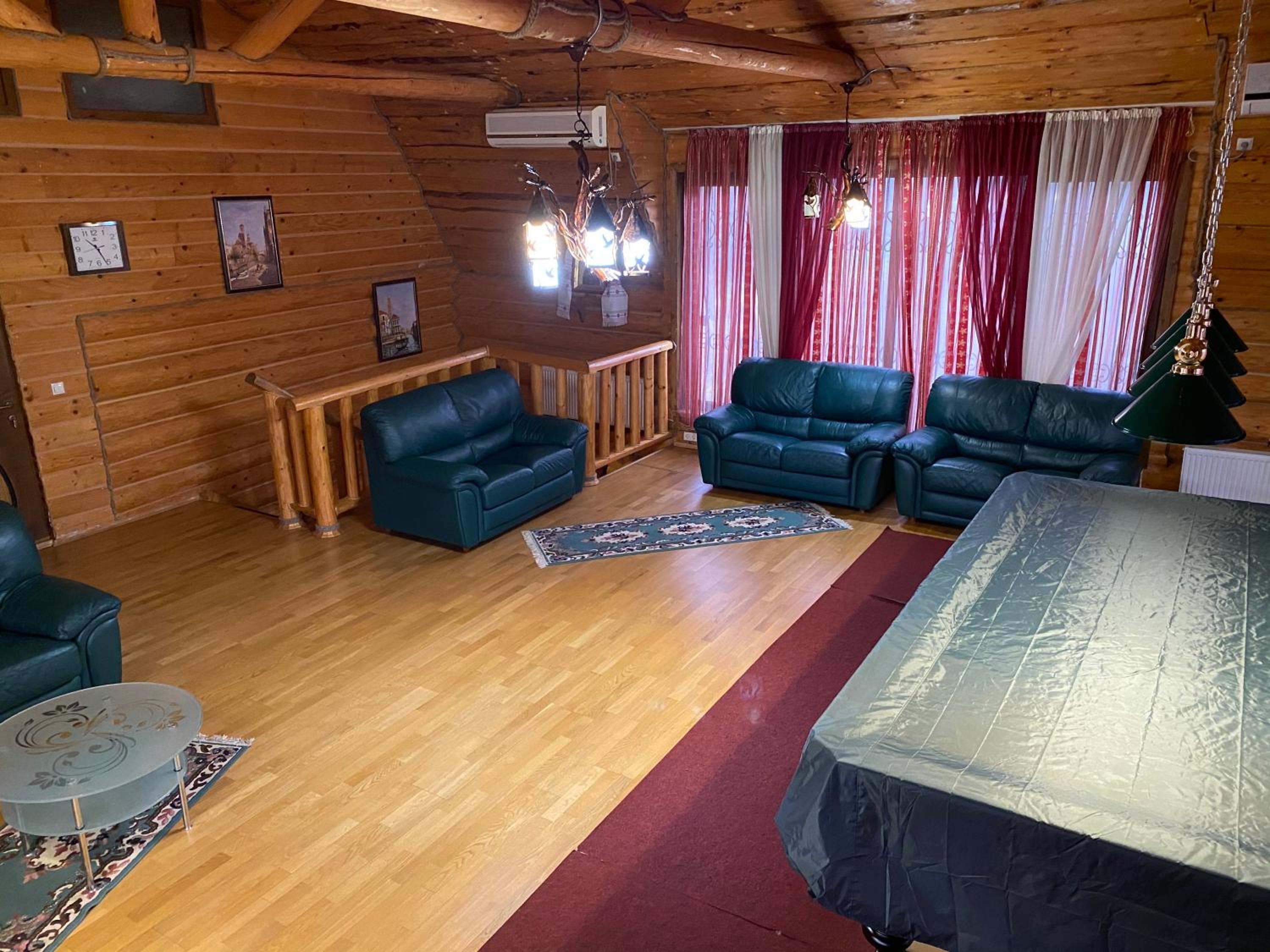 Photo 34