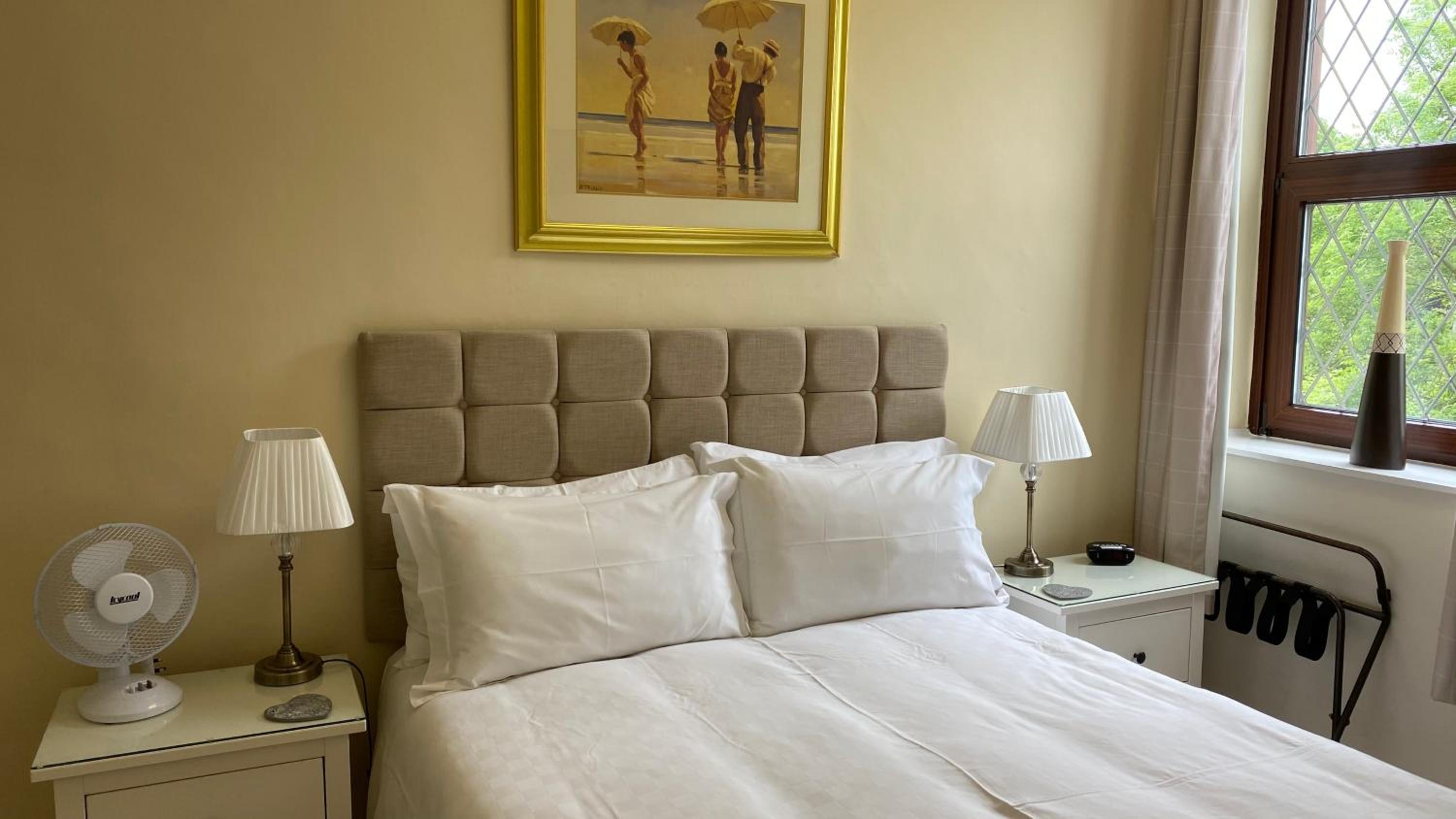 Bridge Farm Hotel