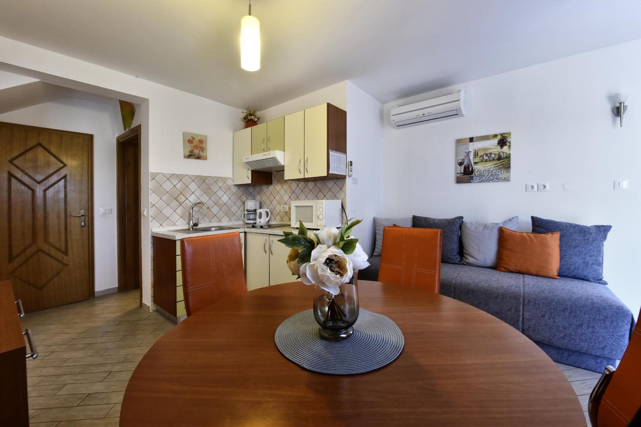 Tomic Apartments - Property Image 44