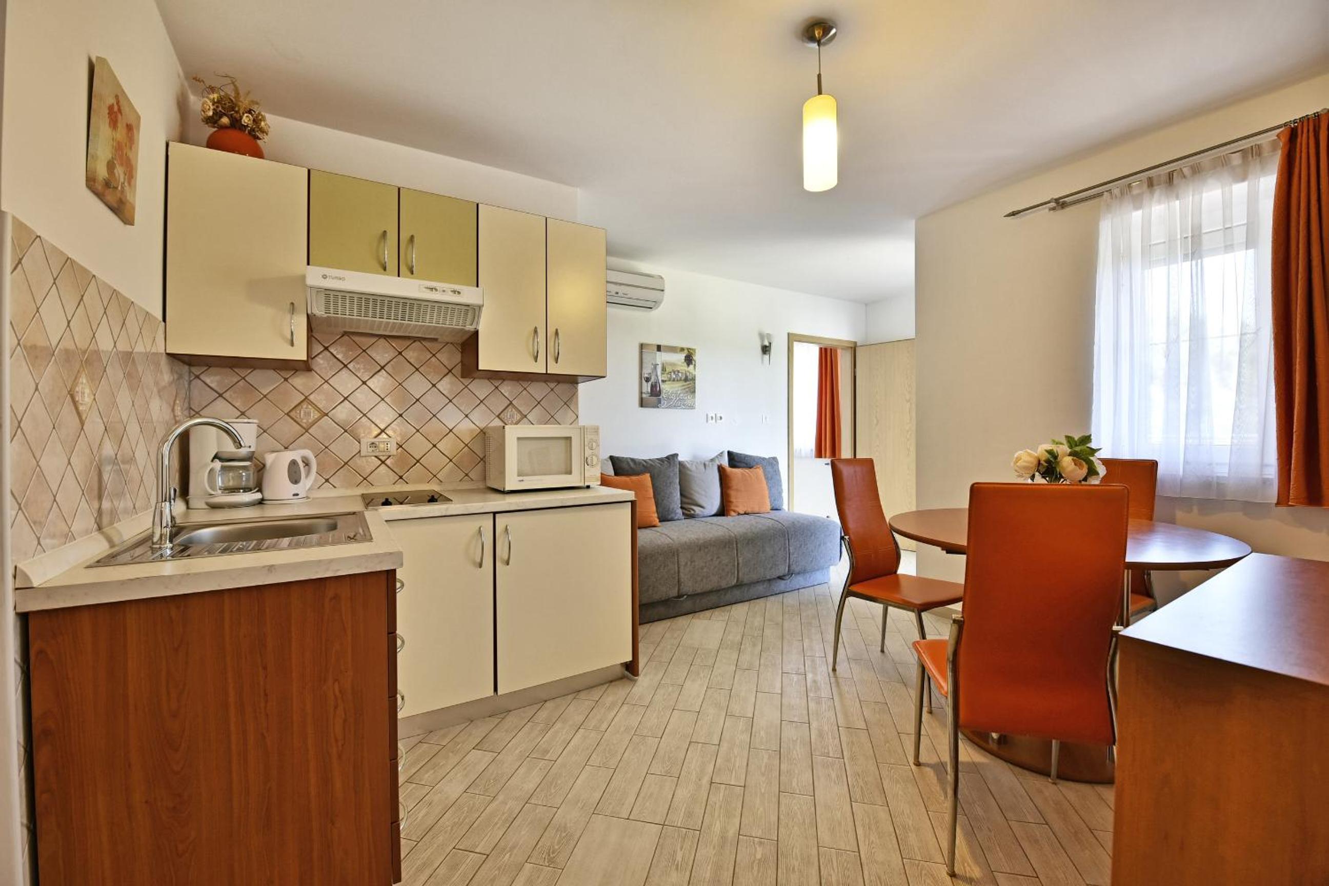 Tomic Apartments - Property Image 43