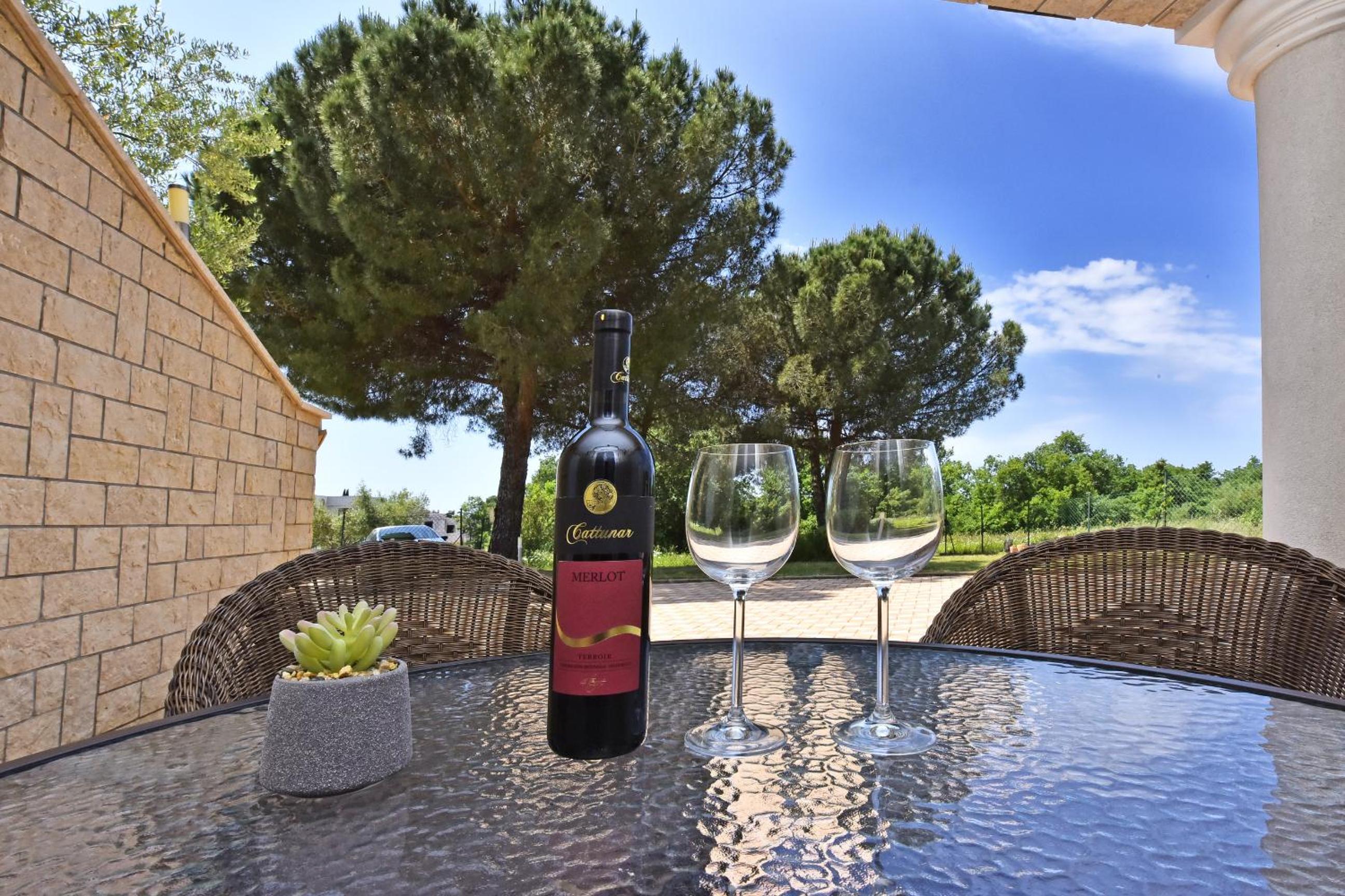 Tomic Apartments - Property Image 39