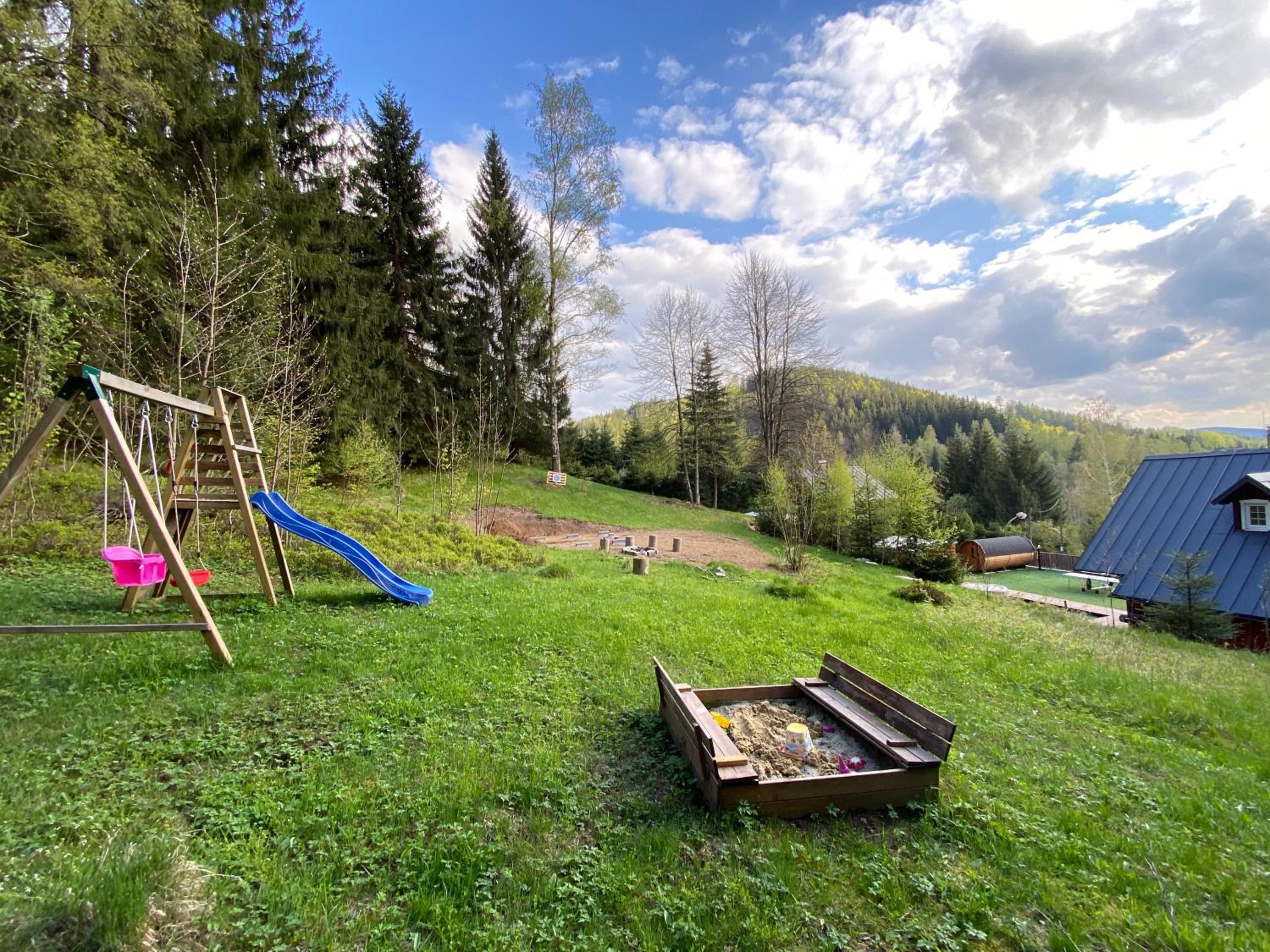Roubenka Ella view 4