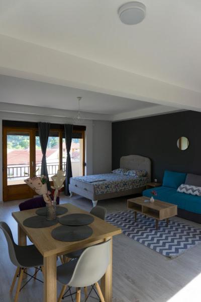 Apartments Ena