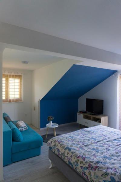 Apartments Ena