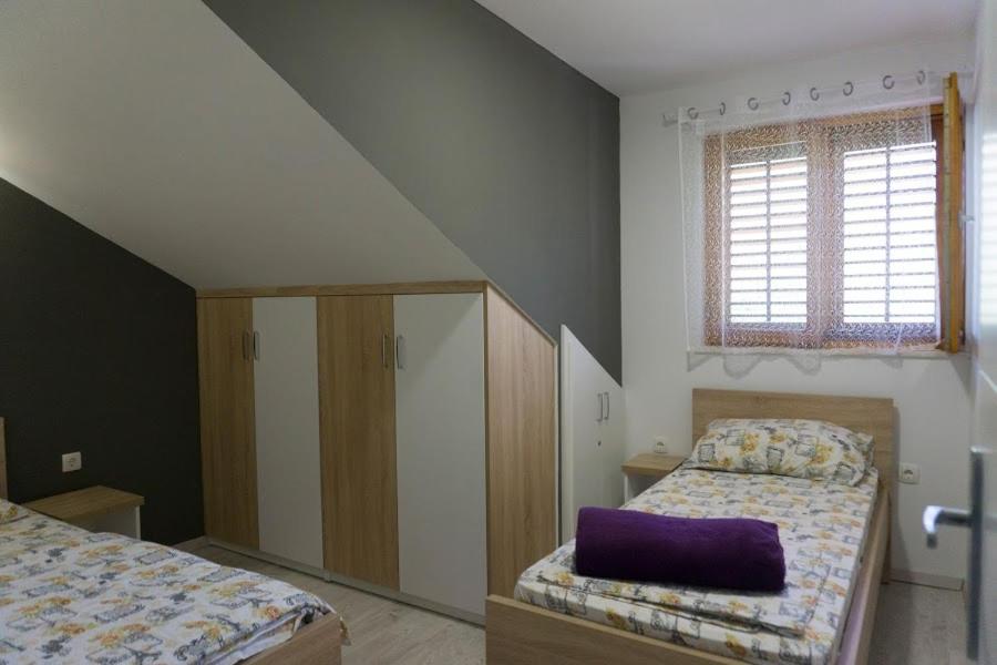 Apartments Ena