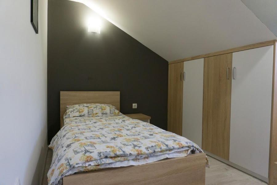 Apartments Ena