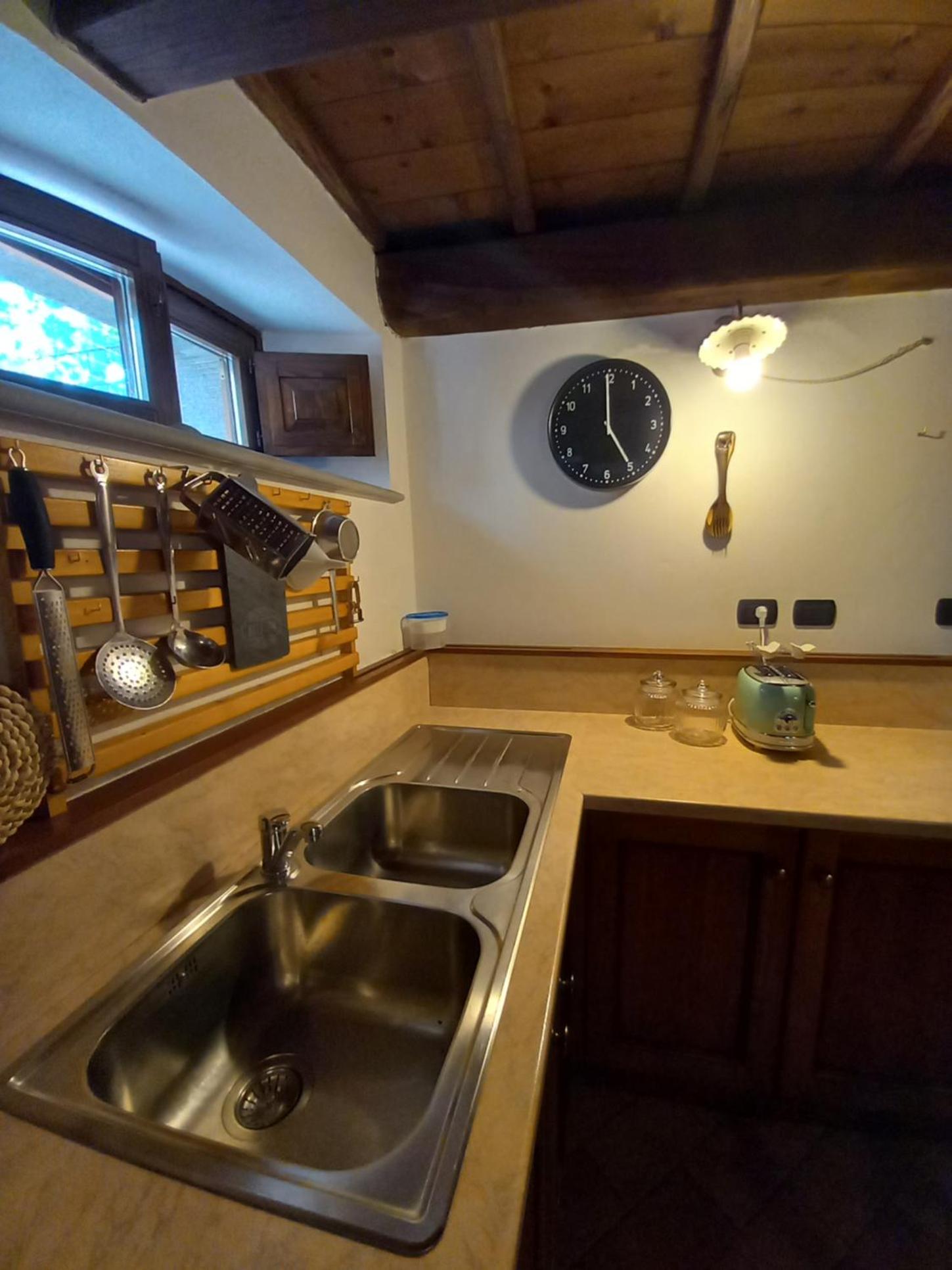 BISERNO Apartment en Santa Sofia