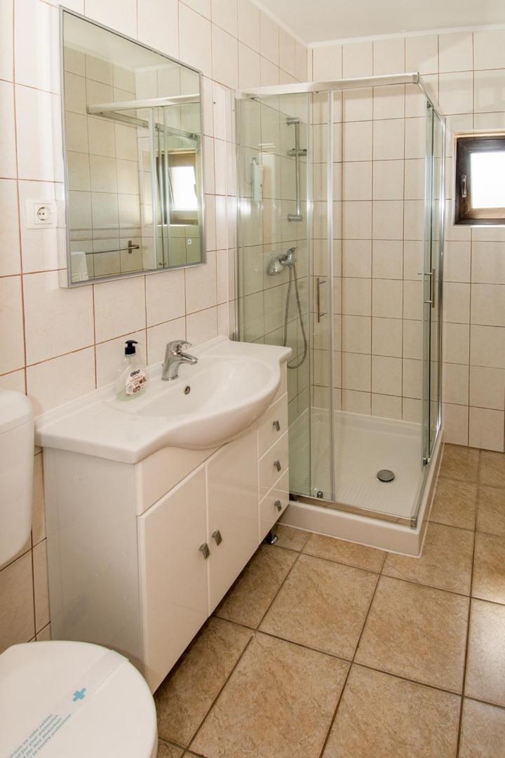 Anita apartment