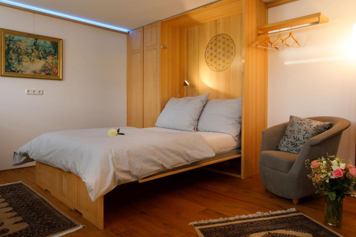 Business Apartment