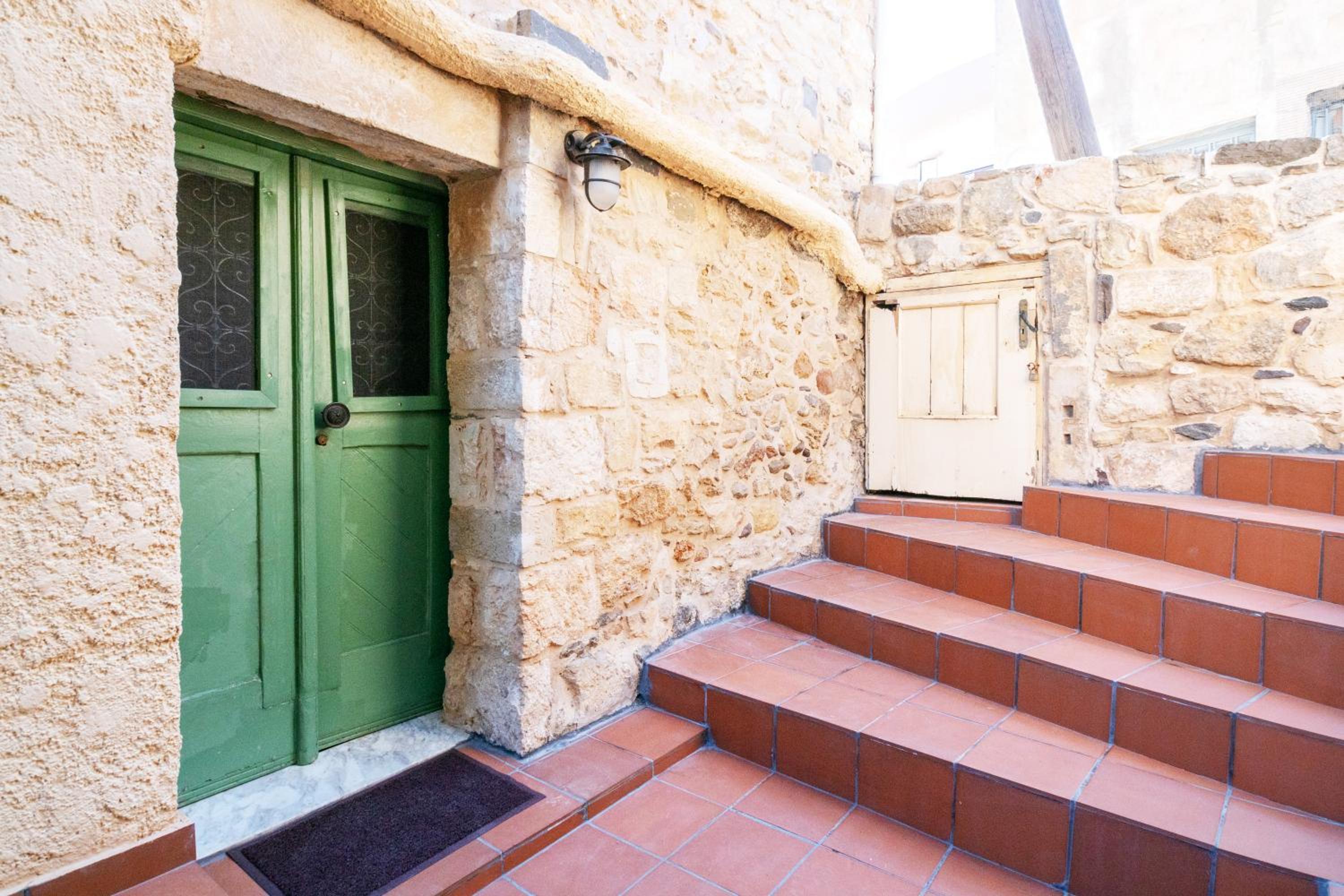 Diamante Stone House