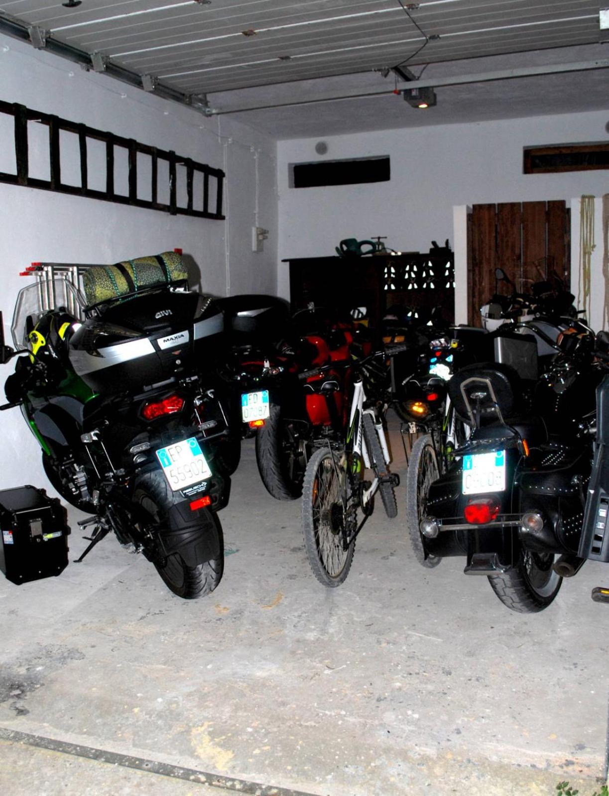 Lokunja Bed&Breakfast view 2