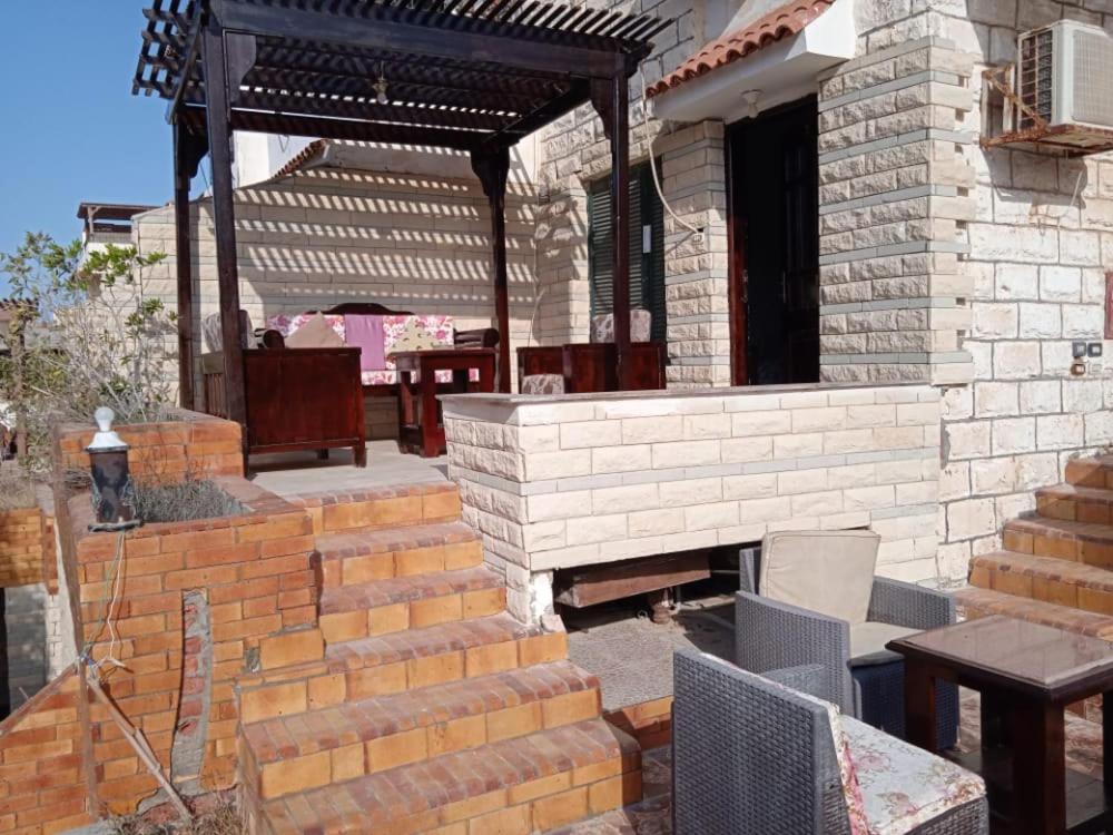 STUDIO 3 Chalet2 BY THE POOL SEA VIEW 114 GREEN BEACH
