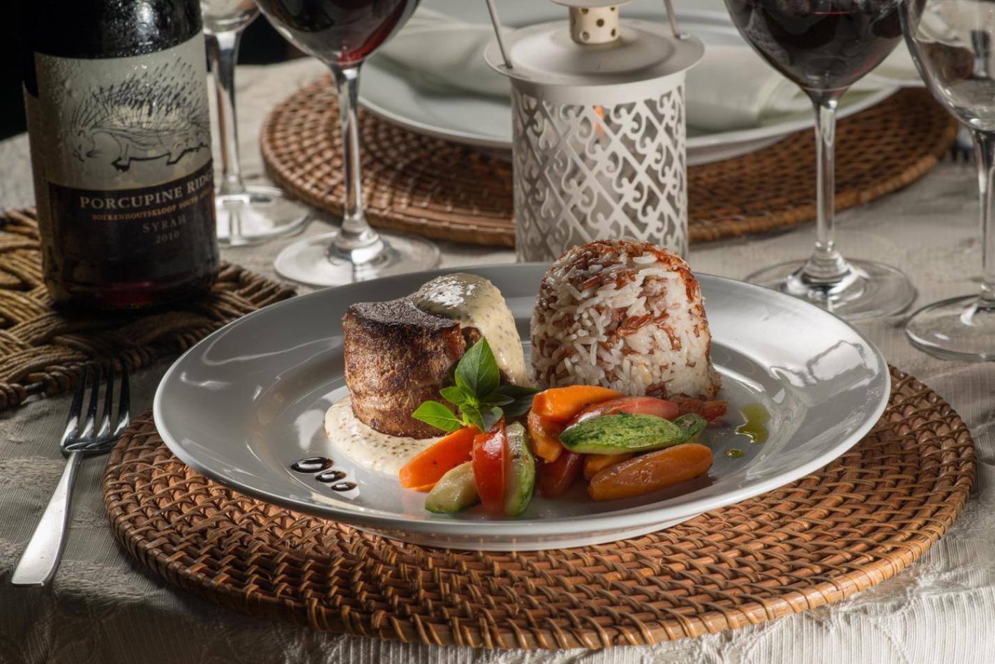 dining