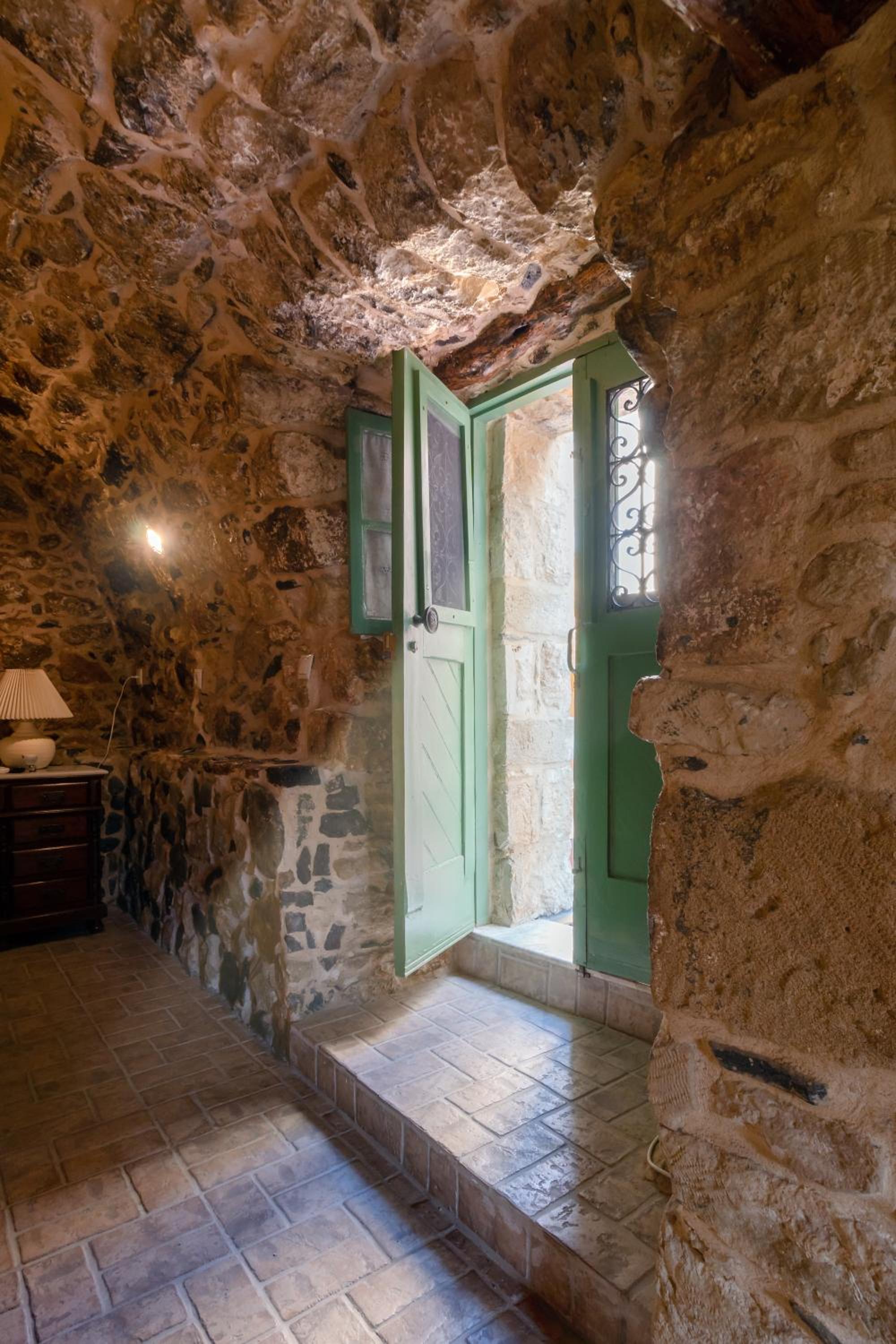 Diamante Stone House