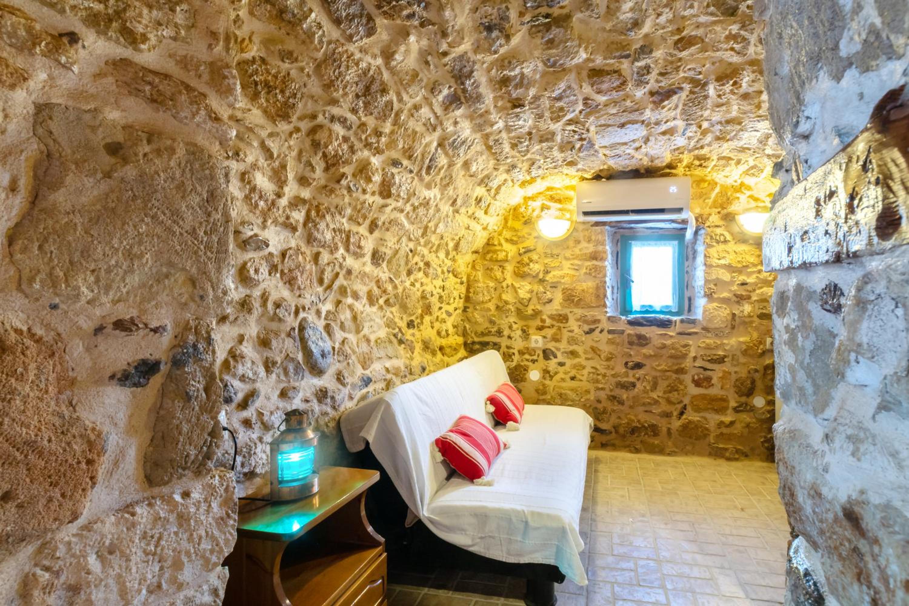 Diamante Stone House