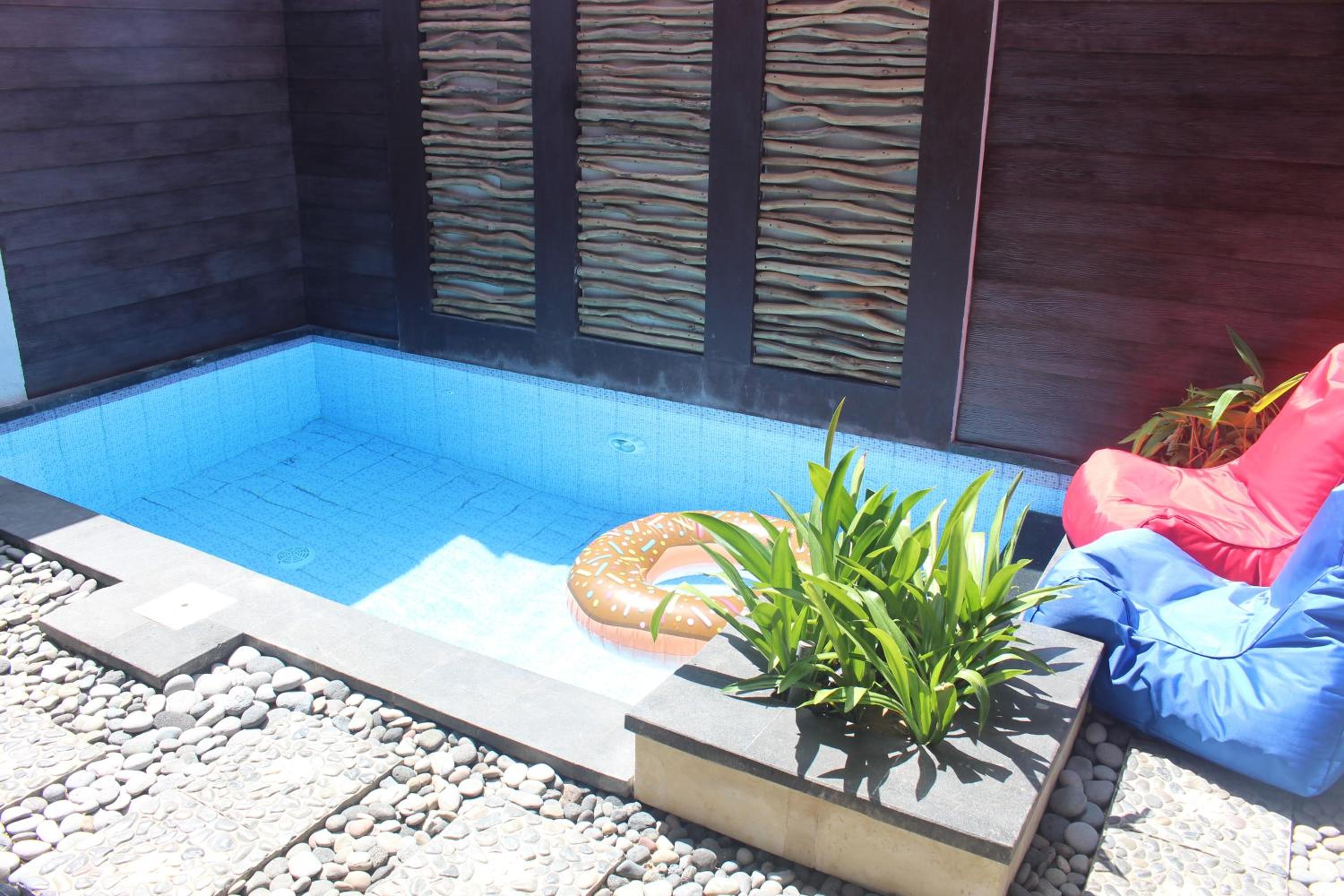Jukung Villas Kuta