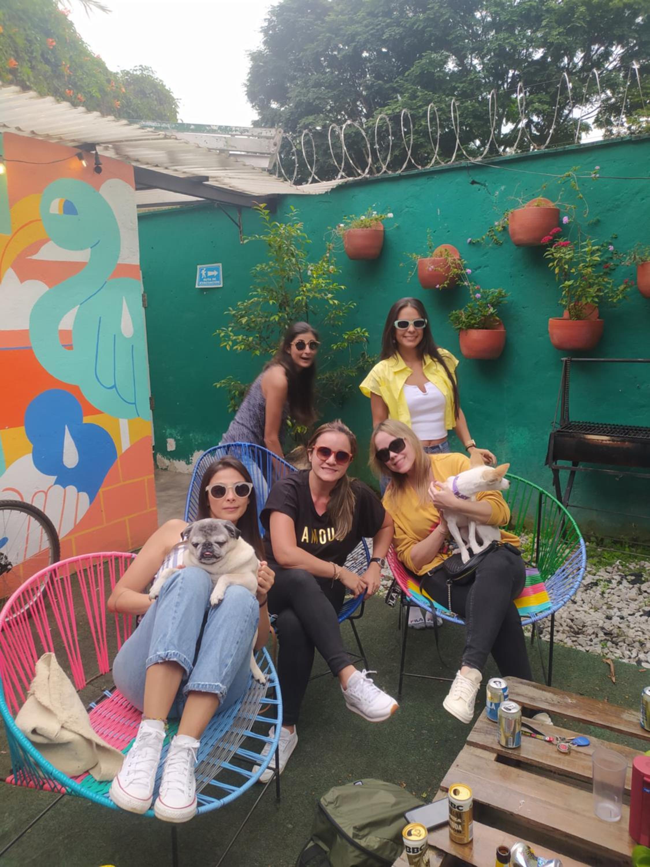 Yolo Hostel Medellin