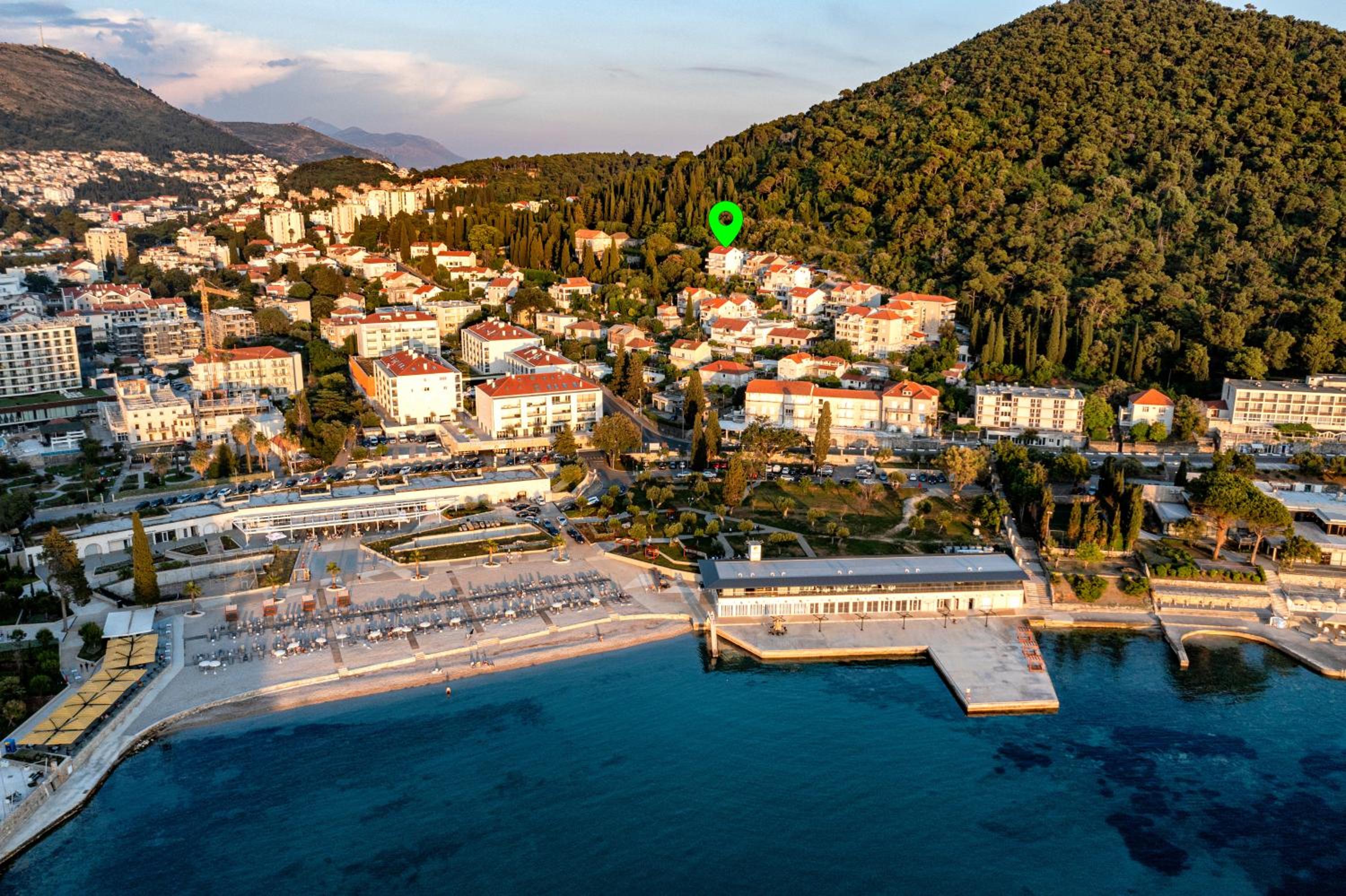 Sunset Luxury Residence