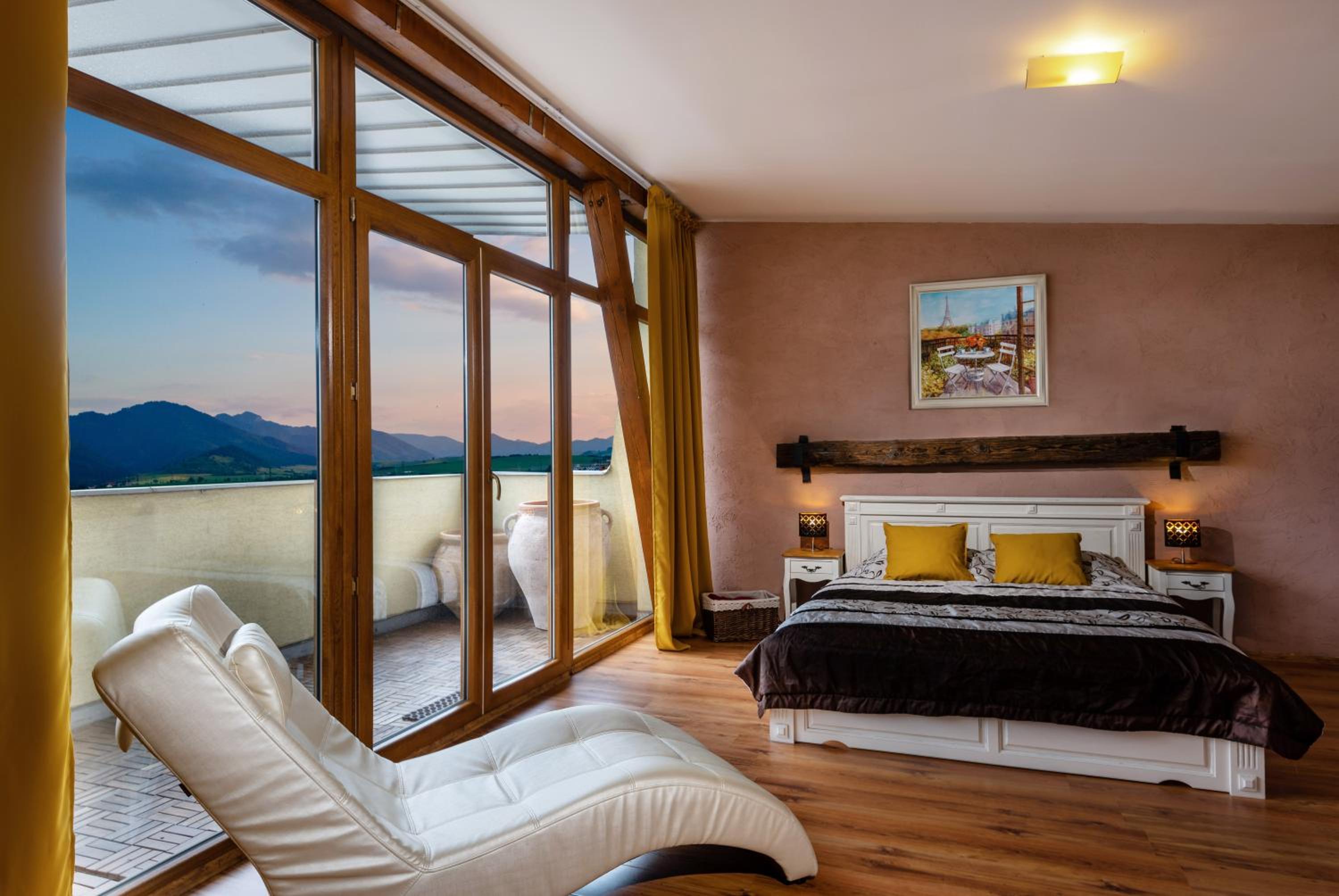 Hotel Apartments Sofia - Image 1