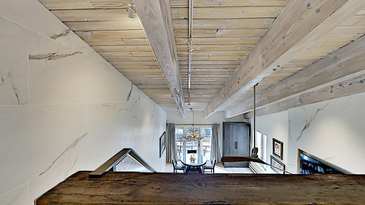 Timberline Condominiums Studio Loft Premier Unit 304 - Property Image 5