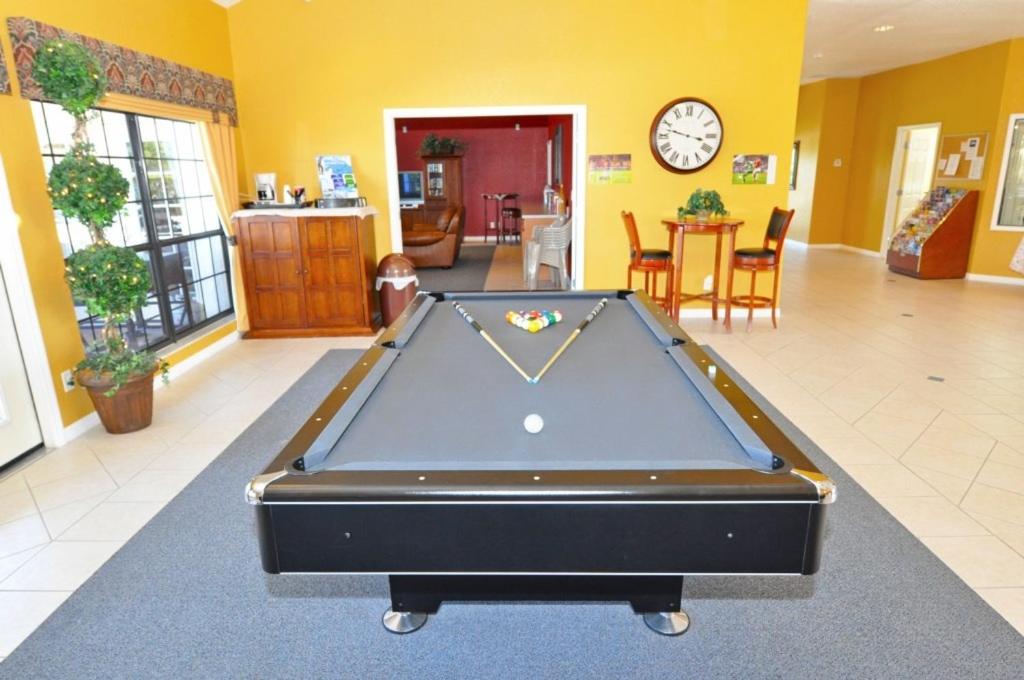 5 Bed High Grove Pool Spa Game Room home