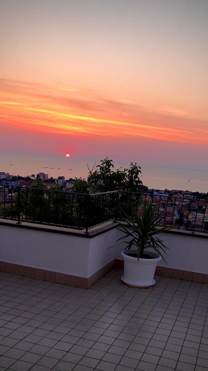 Villa Lida Apartment in collina con ampio terrazzo vista mare