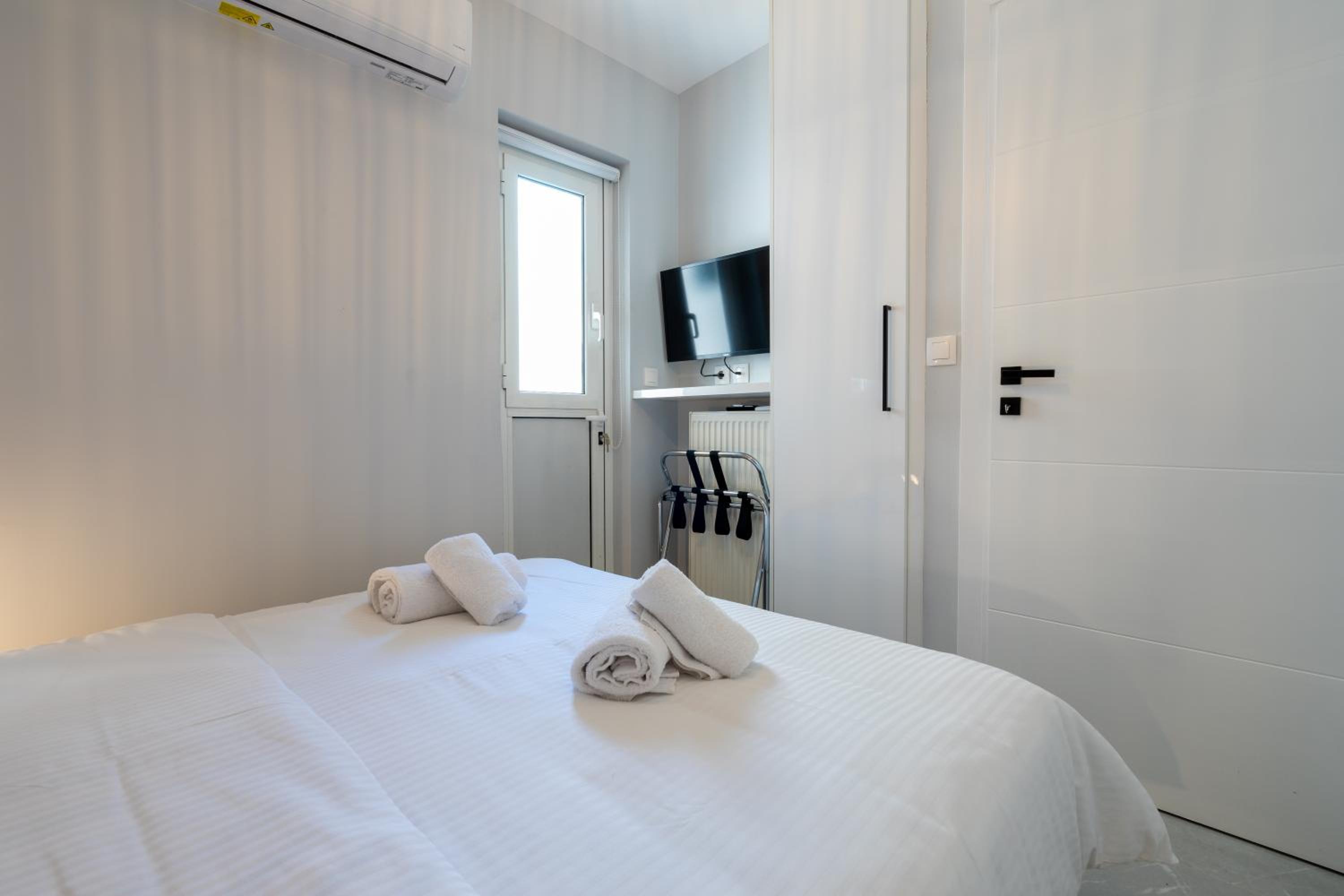 Trojan Affair Residence