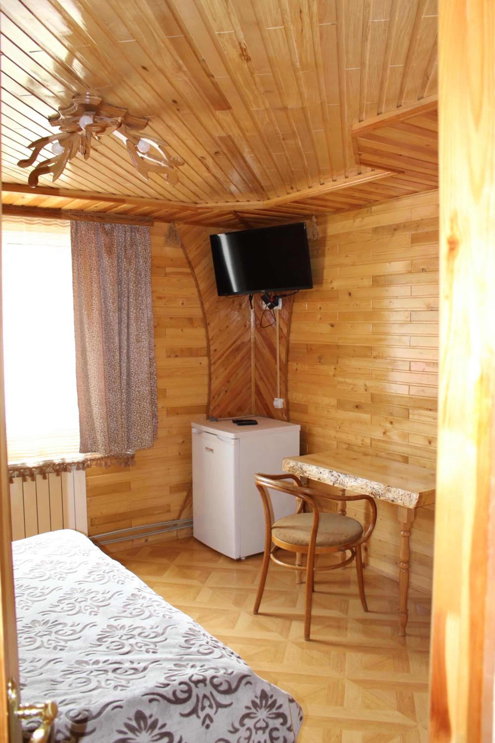 Photo 7