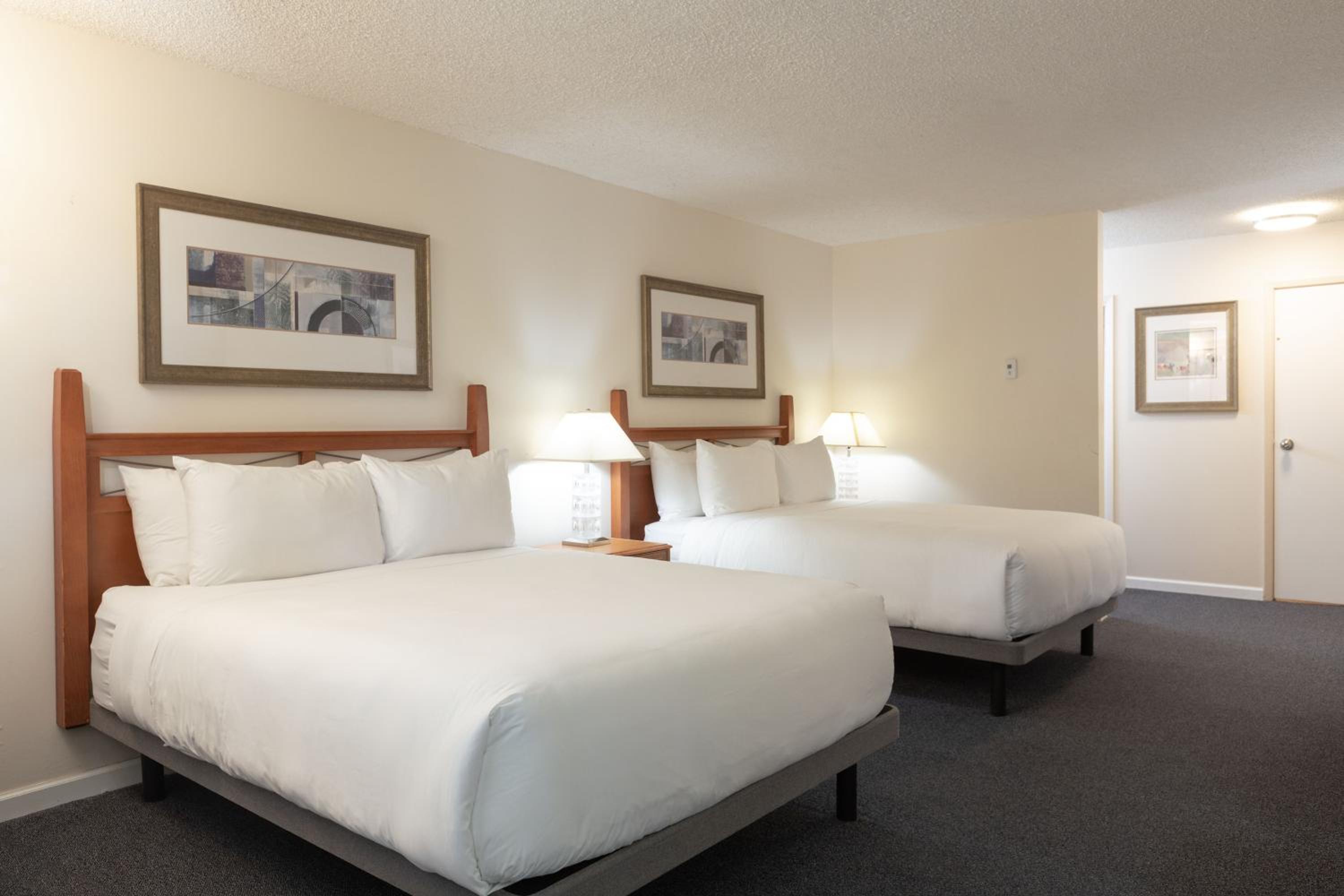 Robin Hood Inn and Suites