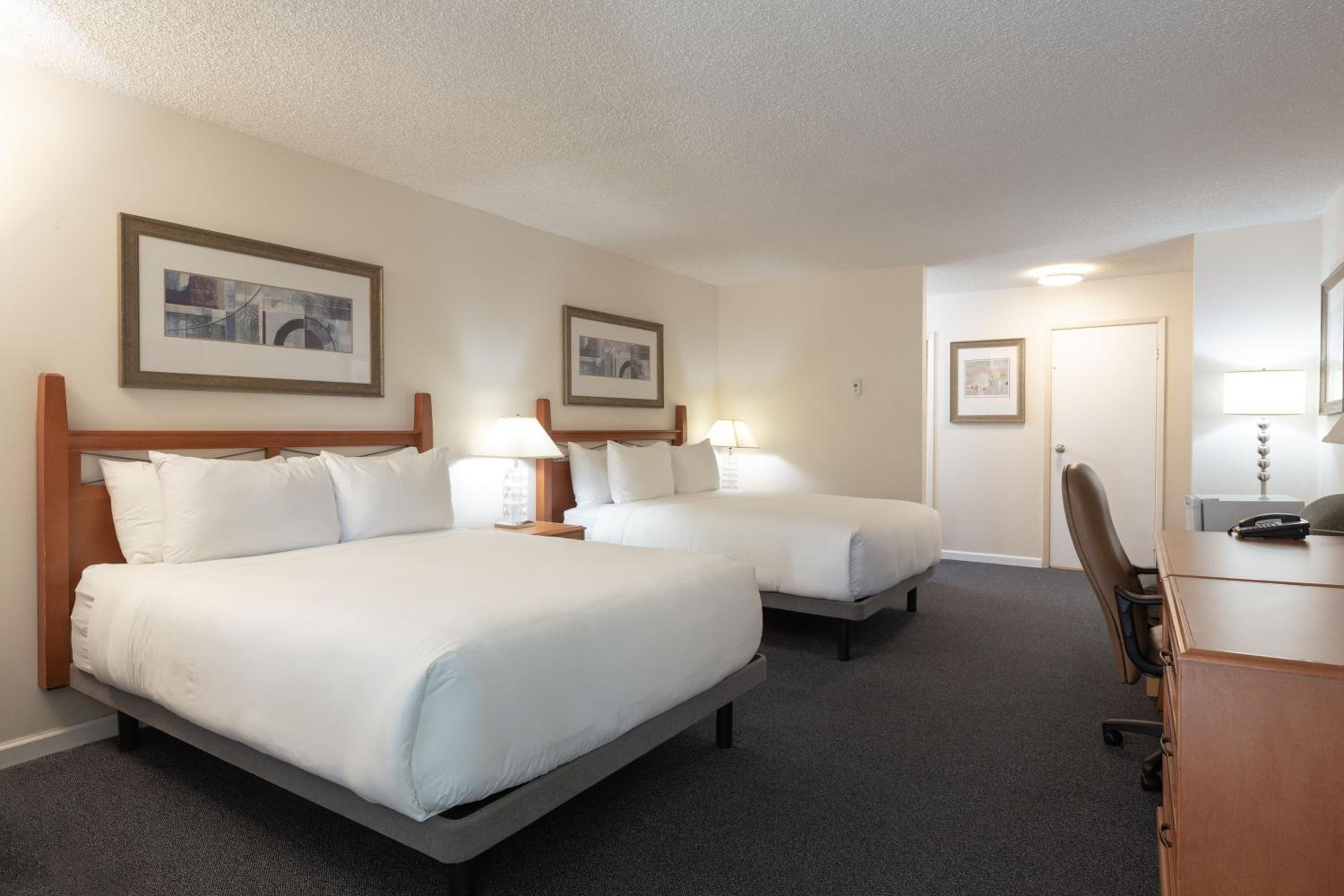 Robin Hood Inn and Suites