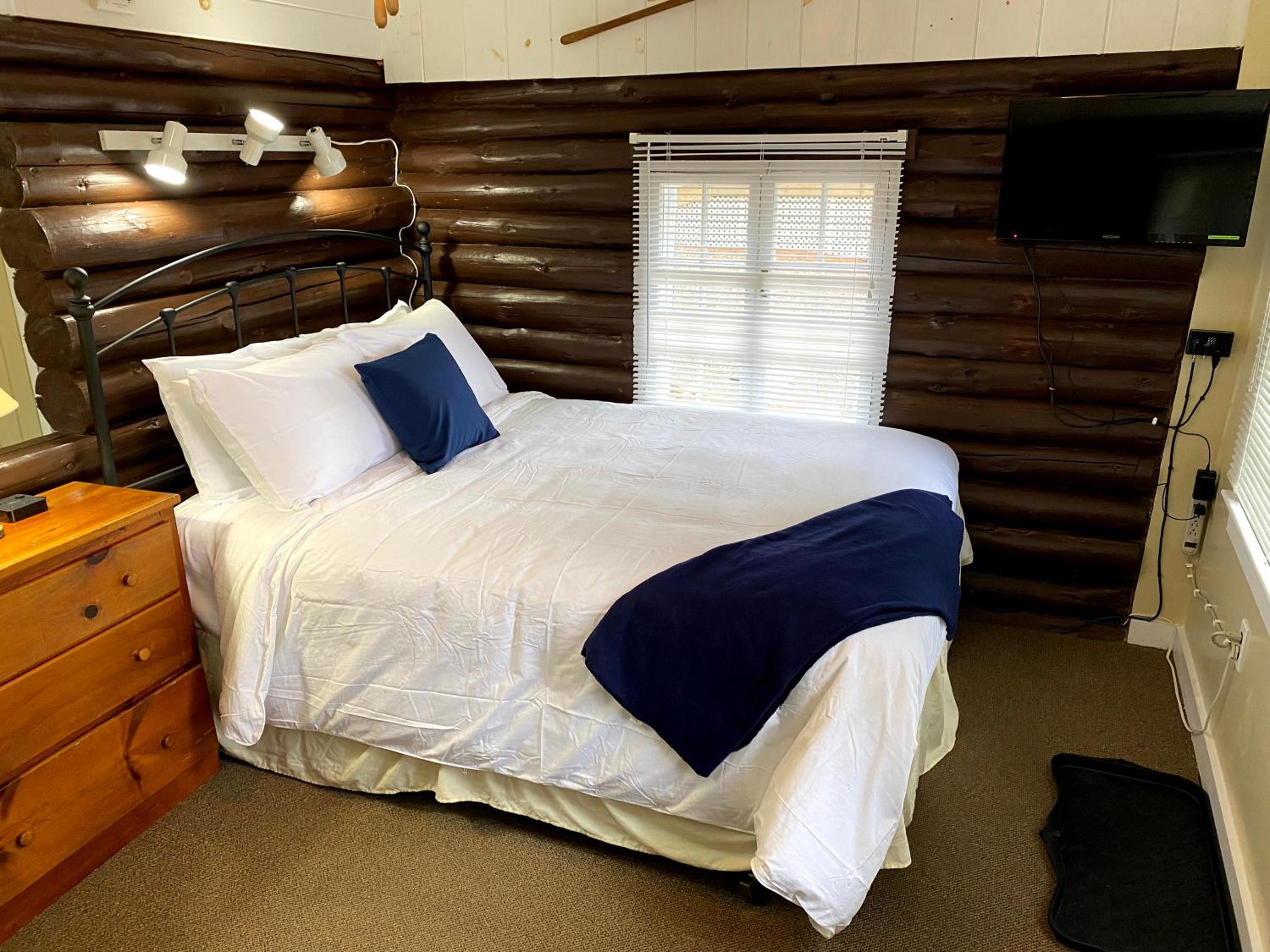 Pine Grove Cottages