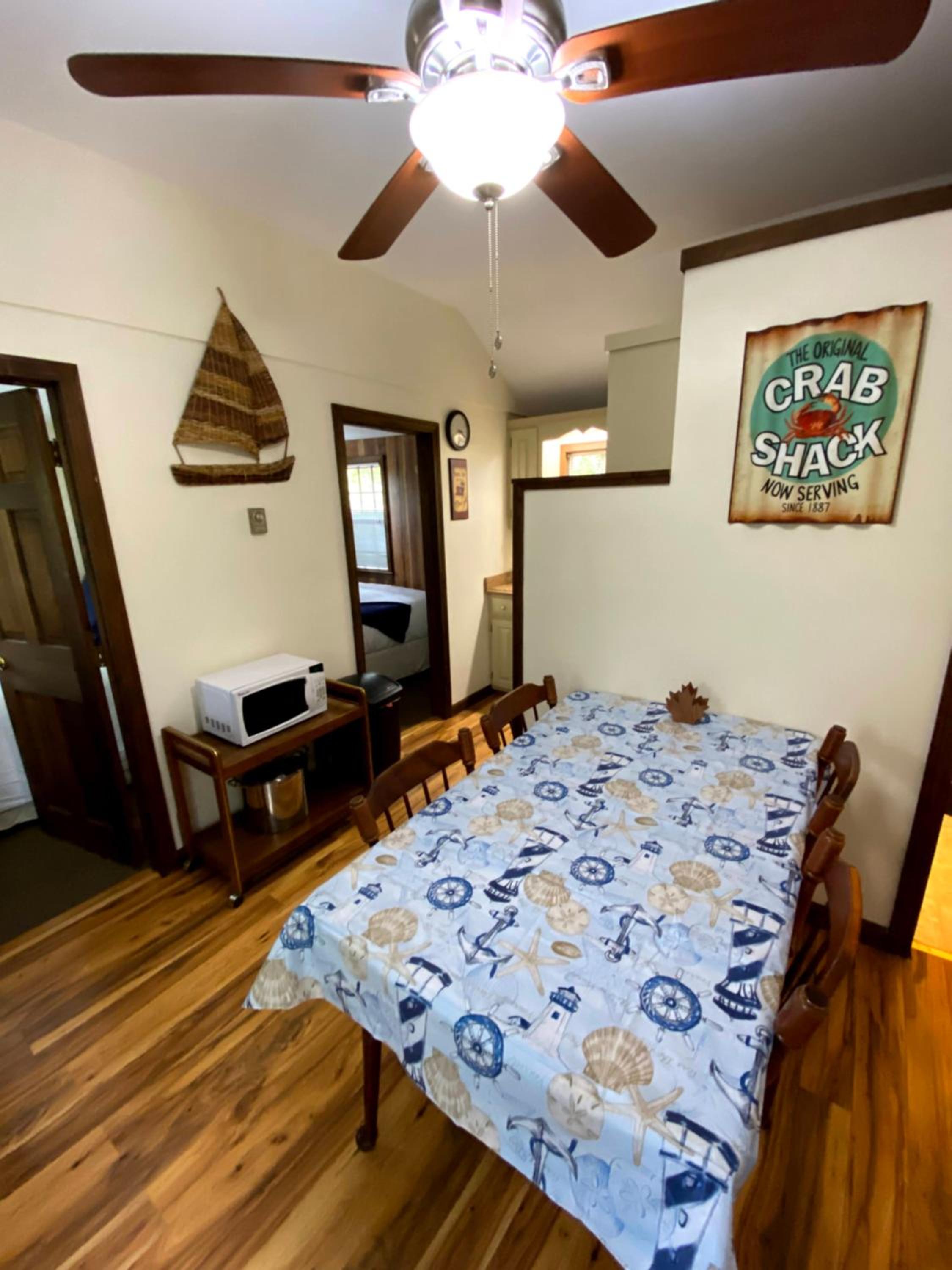 Pine Grove Cottages