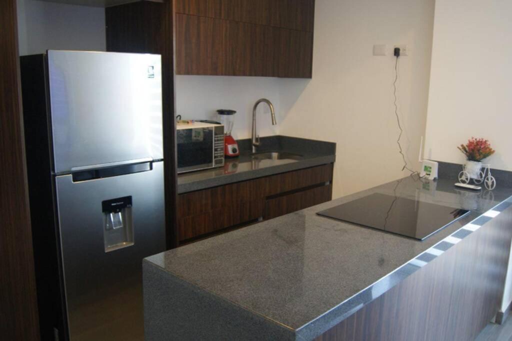Nuevo departamento, excelente ubicación y muchas amenidades view 5
