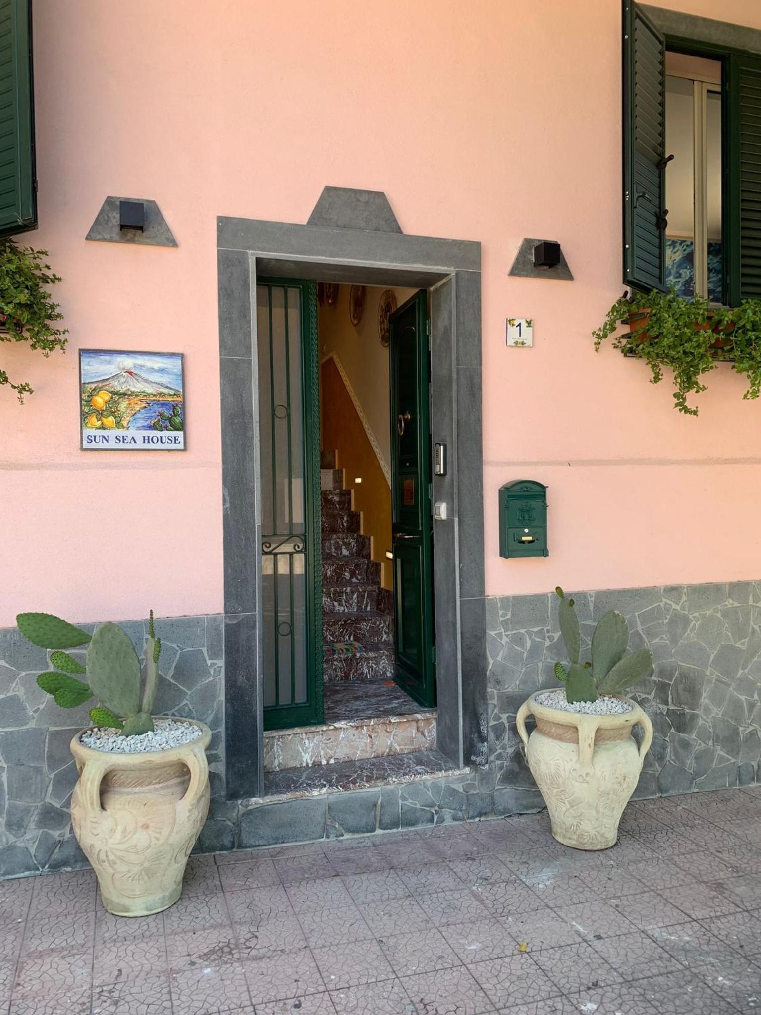 SUN SEA HOUSE TAORMINA photo 3