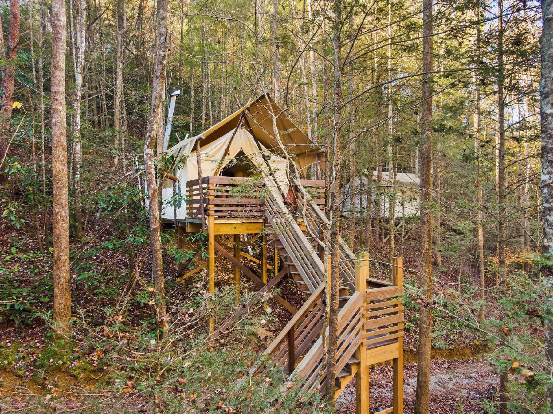 Under Canvas Great Smoky Mountains