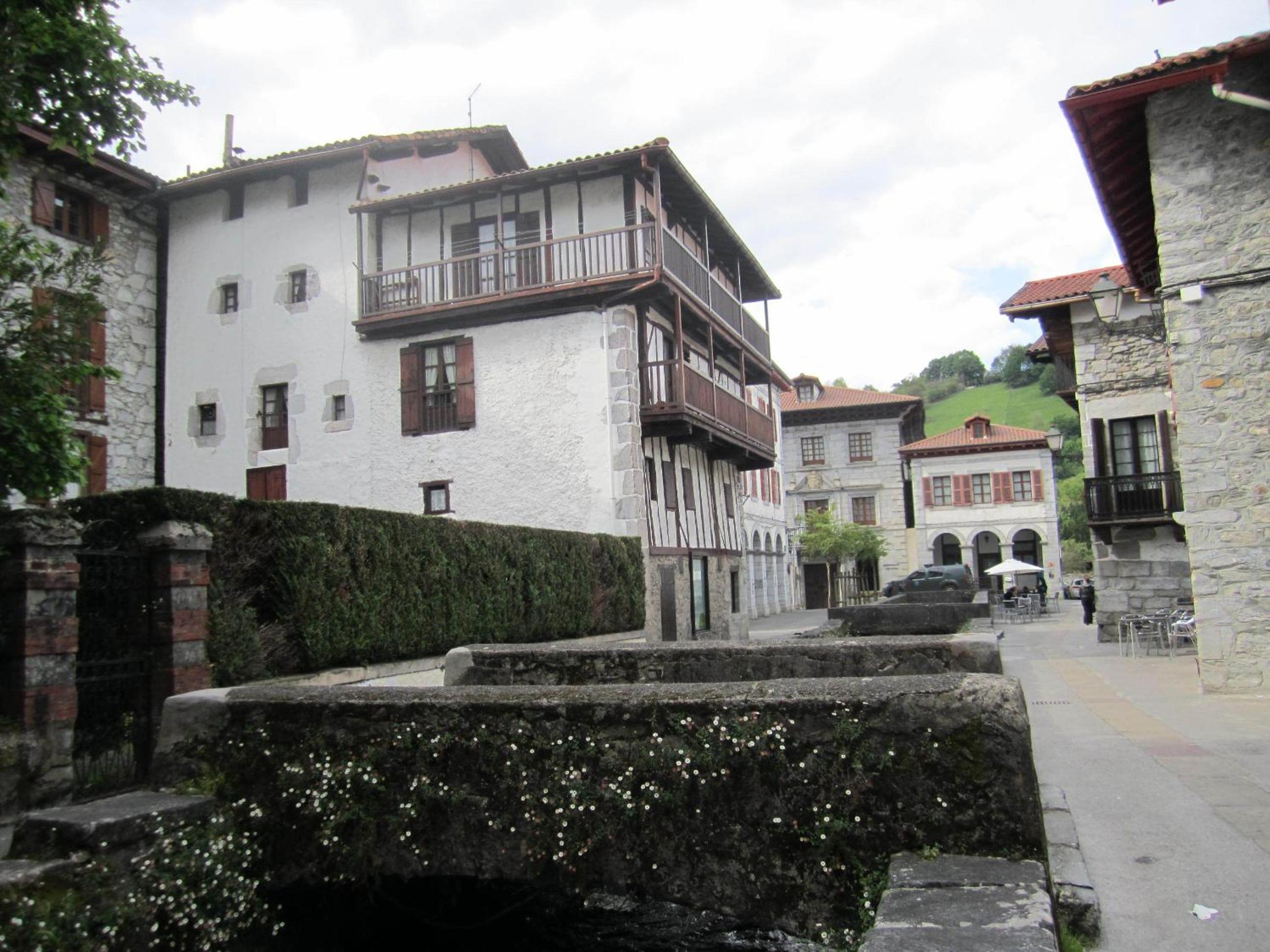 Photo 28