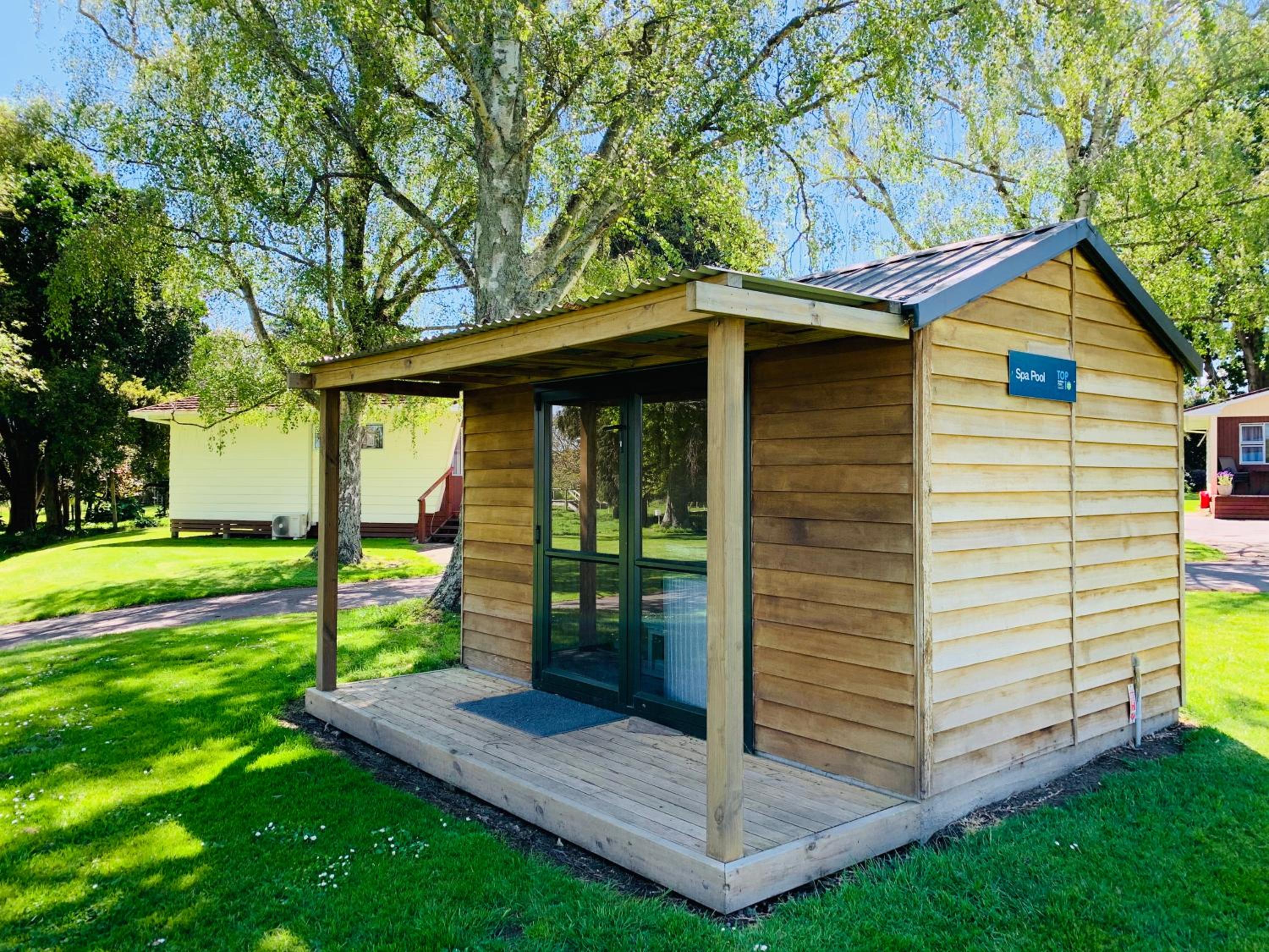 Whanganui River Top 10 Holiday Park