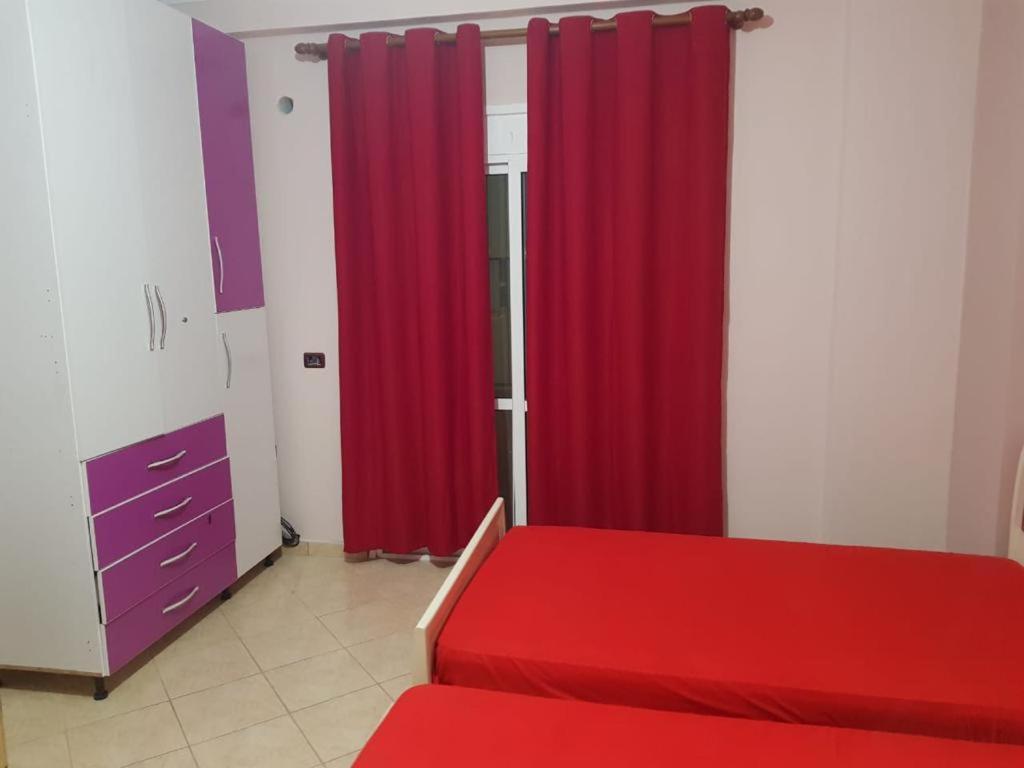 LUXURY SEASIDE APARTMENT WITH TWO BEDROOMS 130 meter photo 3