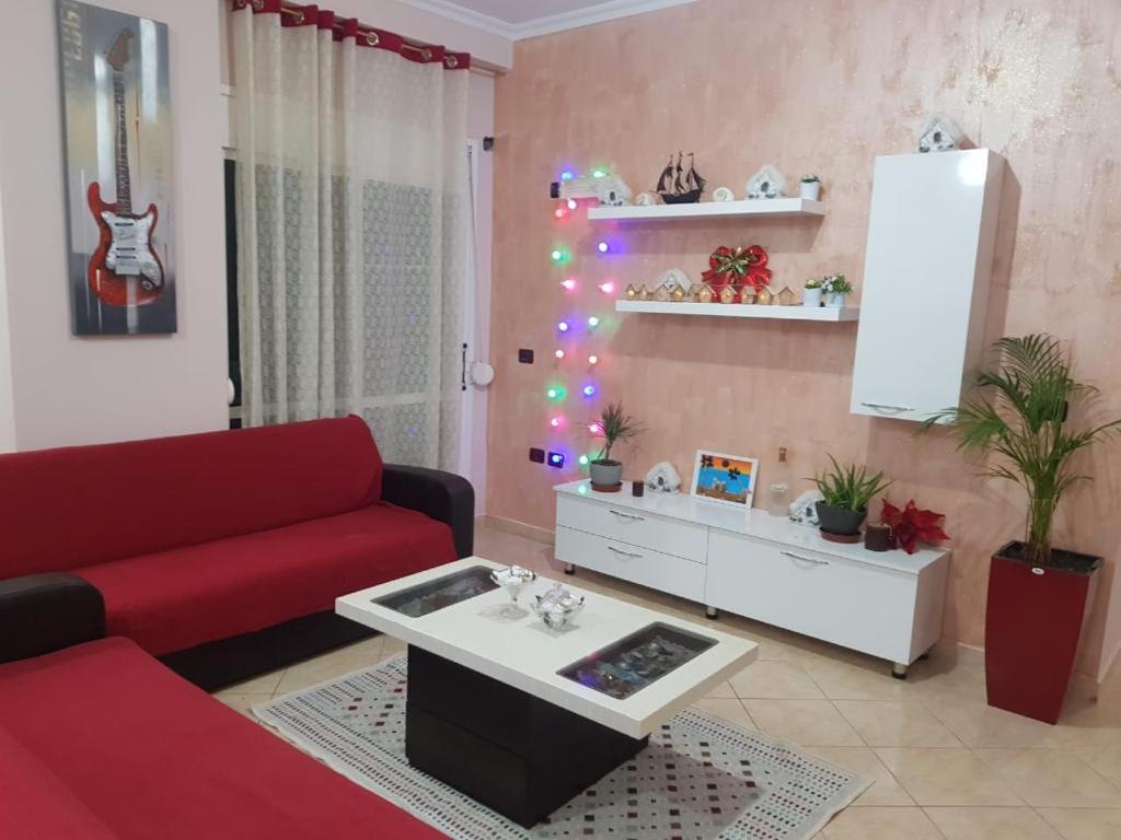LUXURY SEASIDE APARTMENT WITH TWO BEDROOMS 130 meter photo 4