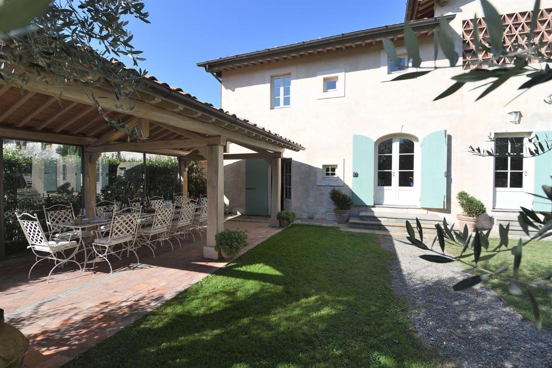 Villa Mareli view 5